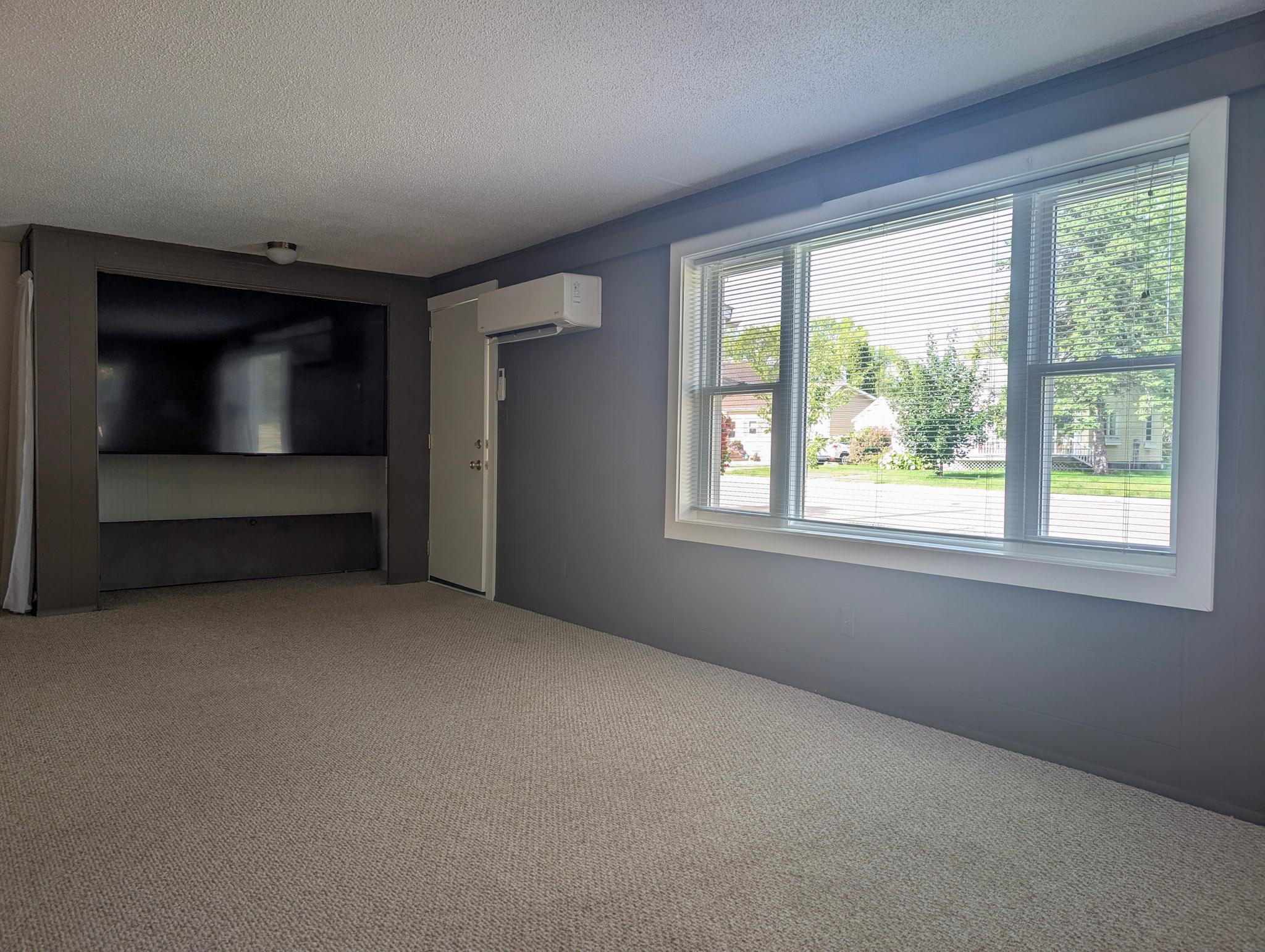 1930 single family home for sale at 331 4th Avenue SW in Perham, MN — 2 bed, 2 bath (photo 7 of 19)