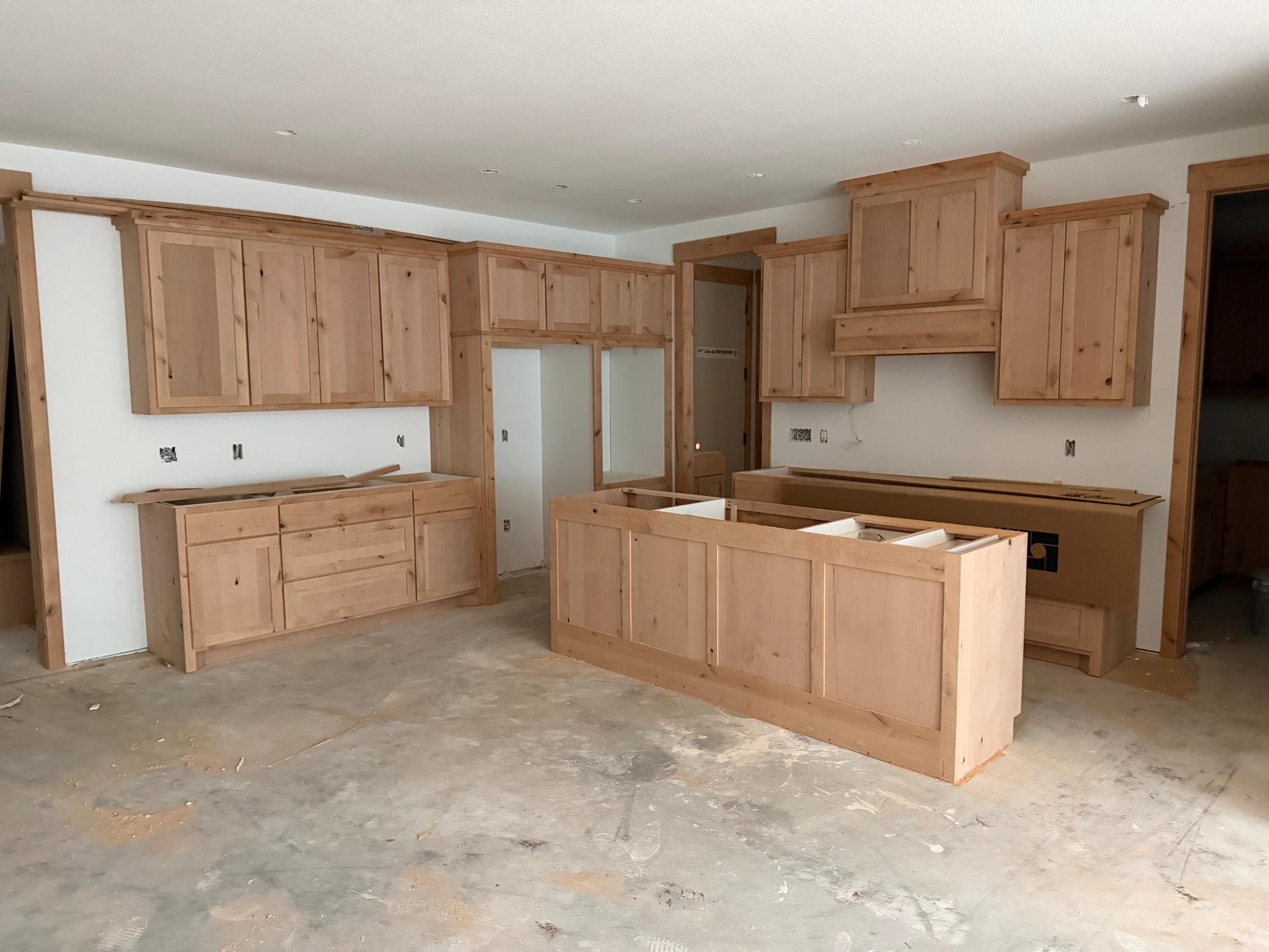 2026 single family home for sale at 37880 Wilderness Parkway in Crosslake, MN — 3 bed, 2 bath (photo 2 of 33)
