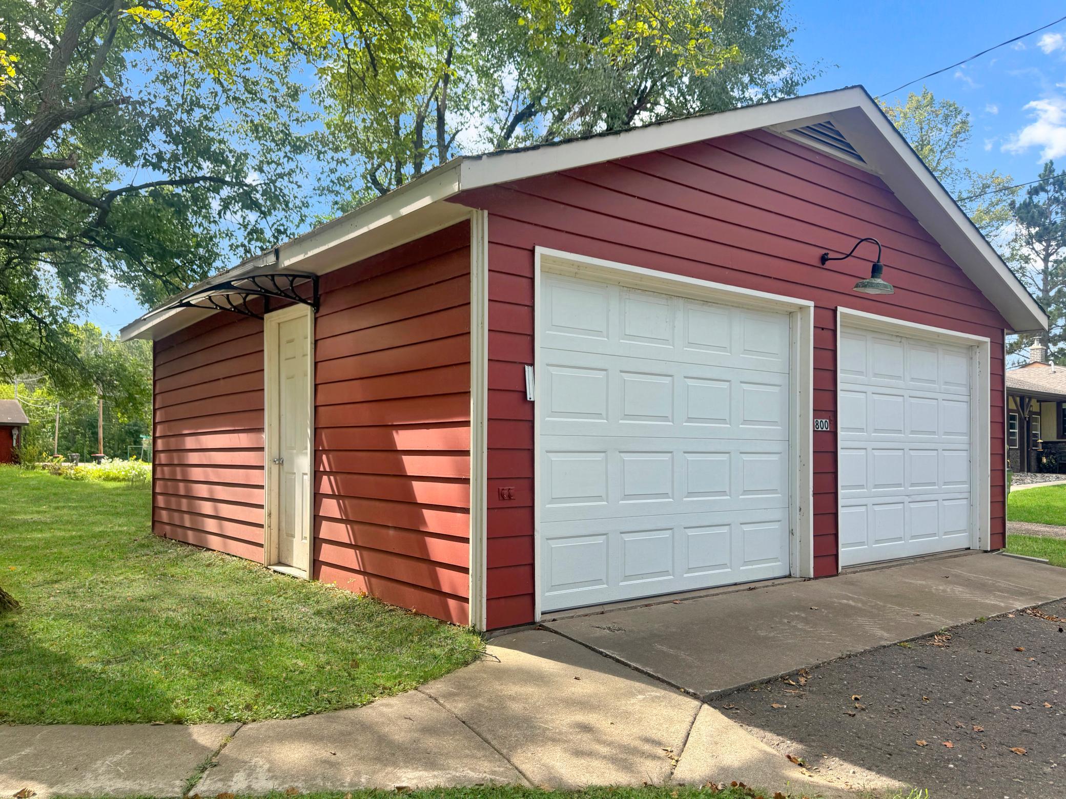1975 single family home for sale at 800 6th Street in Ironton, MN — 2 bed, 1 bath (photo 5 of 8)