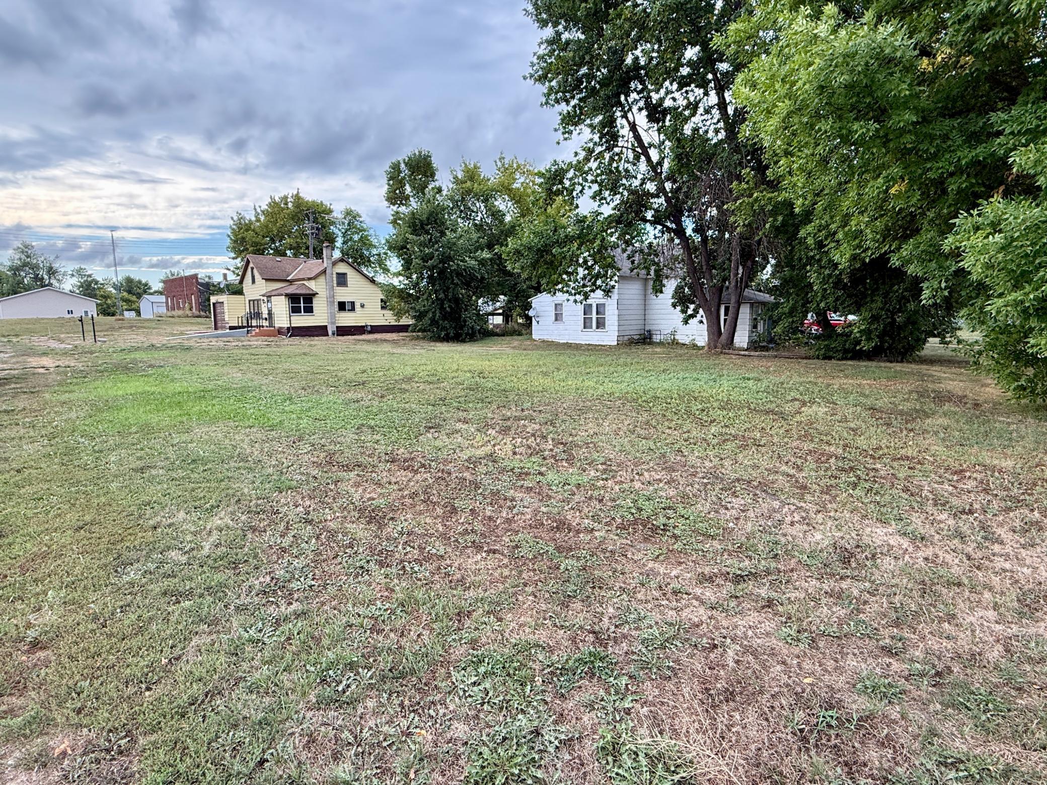 1970 land for sale at 707 2nd Street S in Tower City, ND