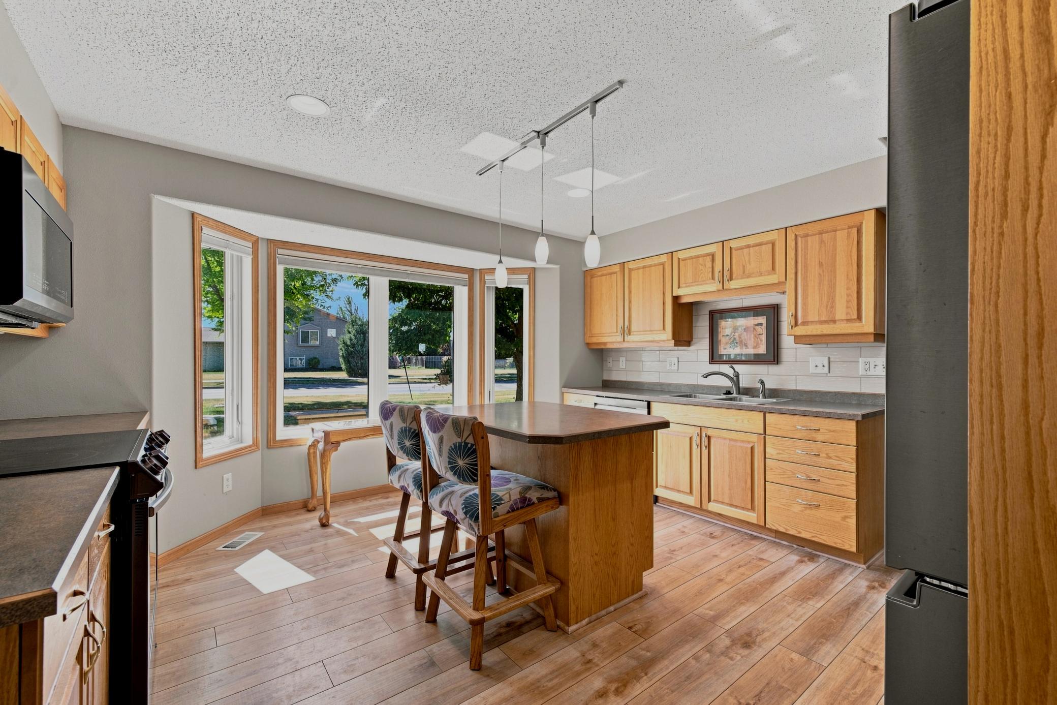 2003 twin home for sale at 3595 Harrison Street S in Fargo, ND — 3 bed, 2 bath (photo 15 of 50)