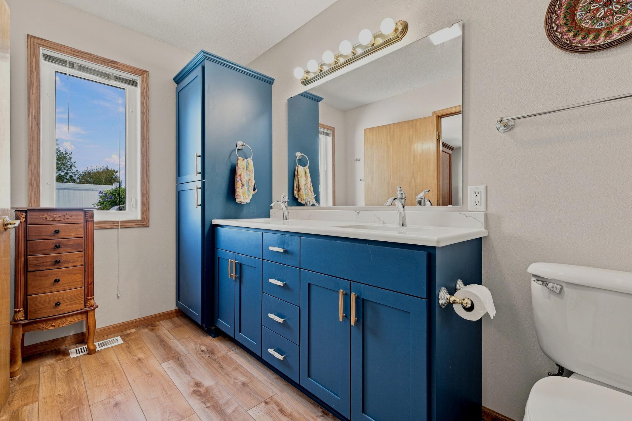 2003 twin home for sale at 3595 Harrison Street S in Fargo, ND — 3 bed, 2 bath (photo 33 of 50)