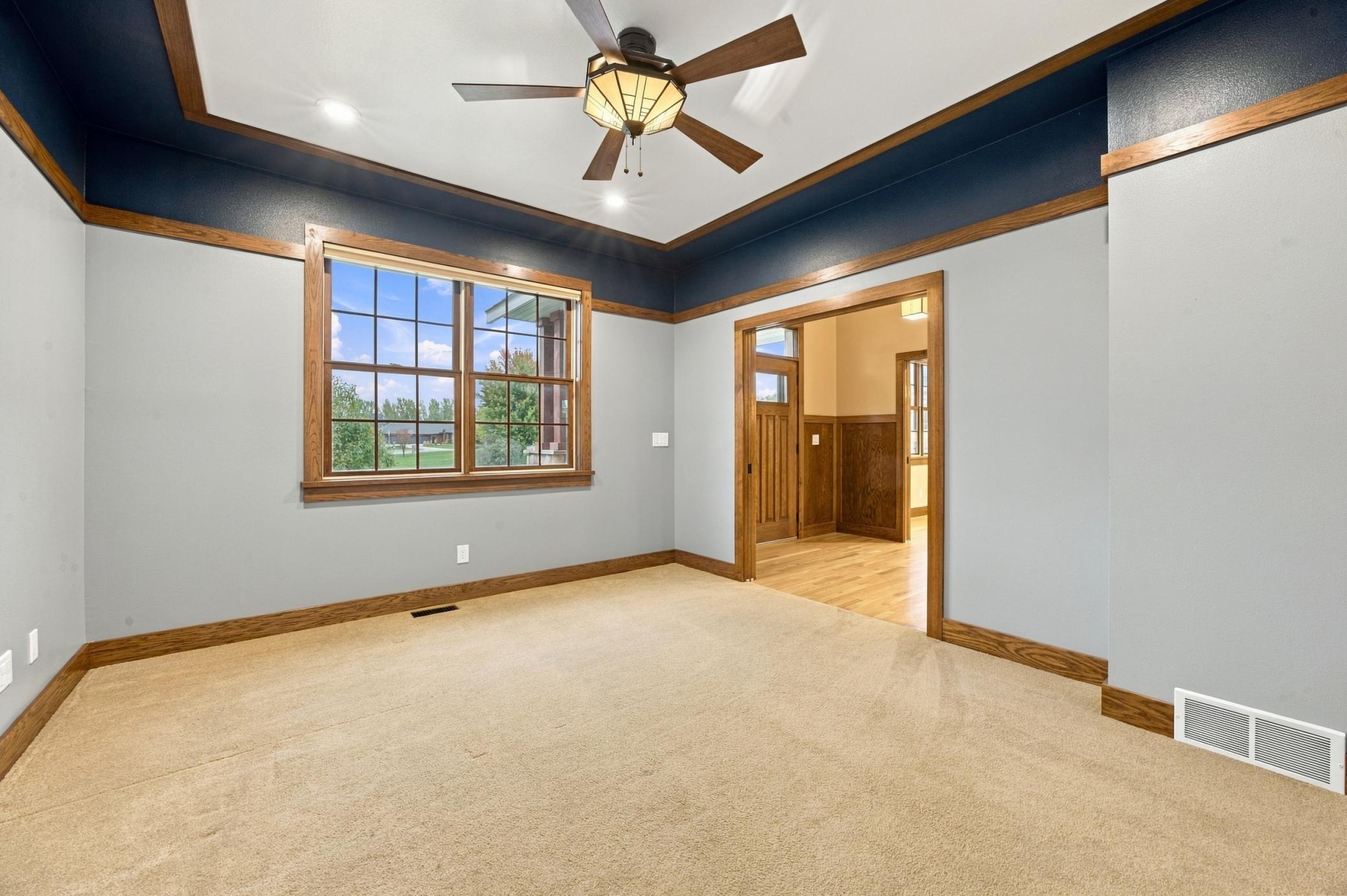 2005 single family home for sale at 7107 Maple Lane in Horace, ND — 4 bed, 4 bath (photo 18 of 72)