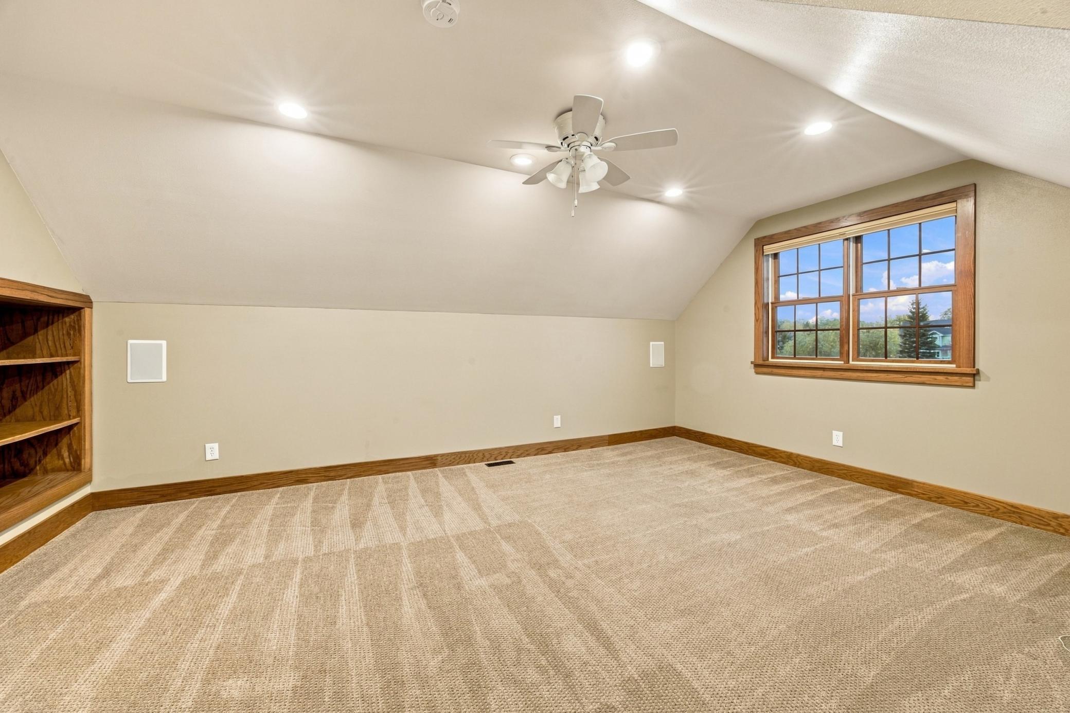 2005 single family home for sale at 7107 Maple Lane in Horace, ND — 4 bed, 4 bath (photo 31 of 72)