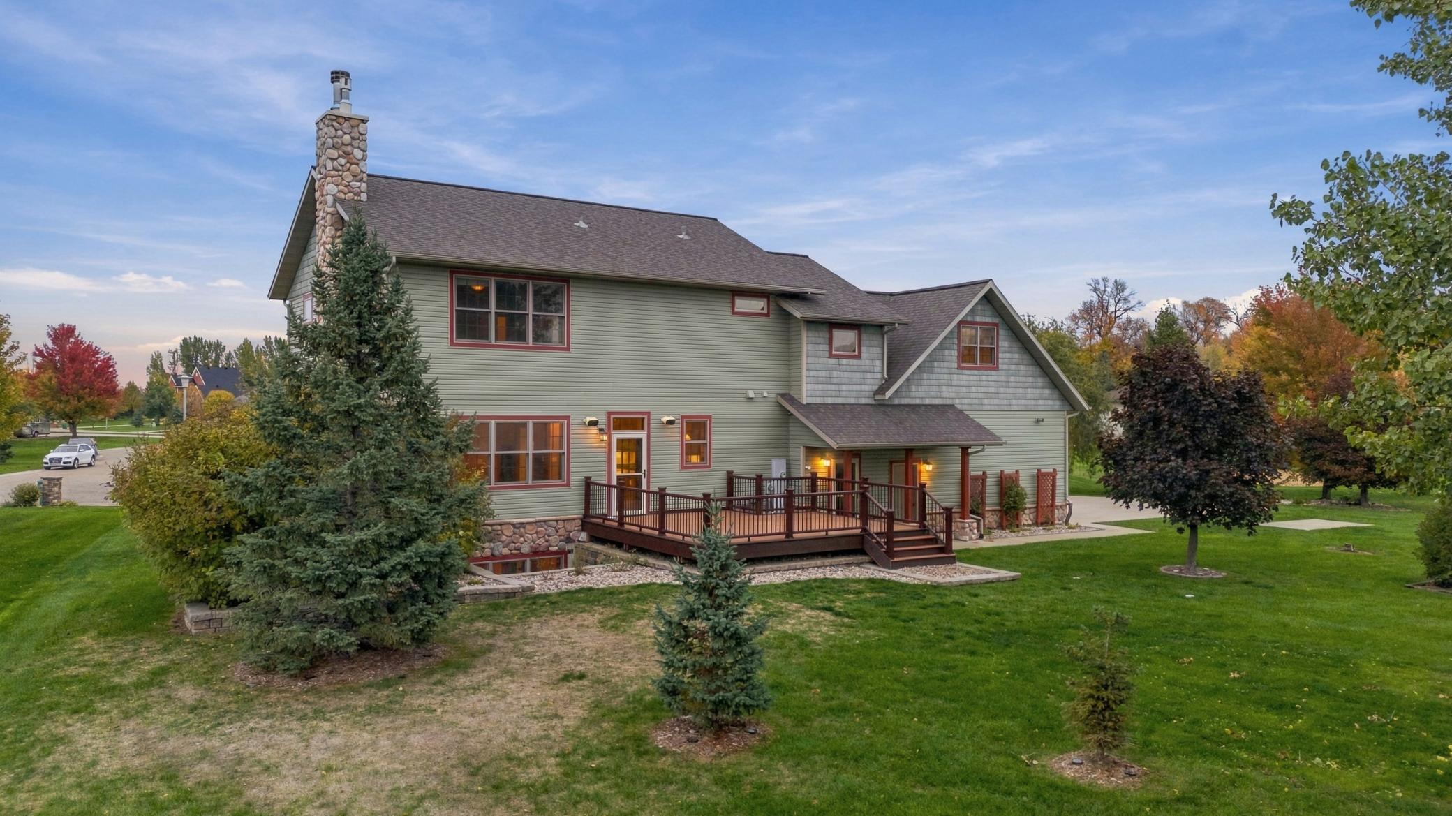 2005 single family home for sale at 7107 Maple Lane in Horace, ND — 4 bed, 4 bath (photo 53 of 72)