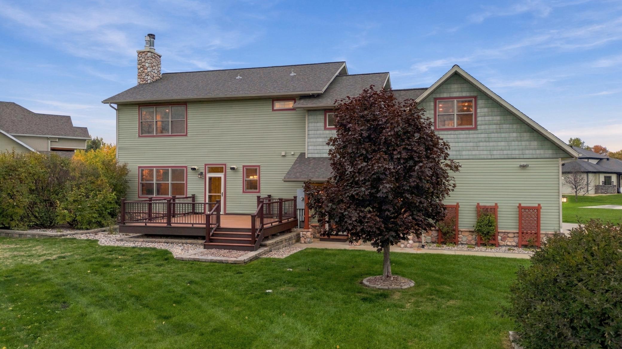 2005 single family home for sale at 7107 Maple Lane in Horace, ND — 4 bed, 4 bath (photo 54 of 72)