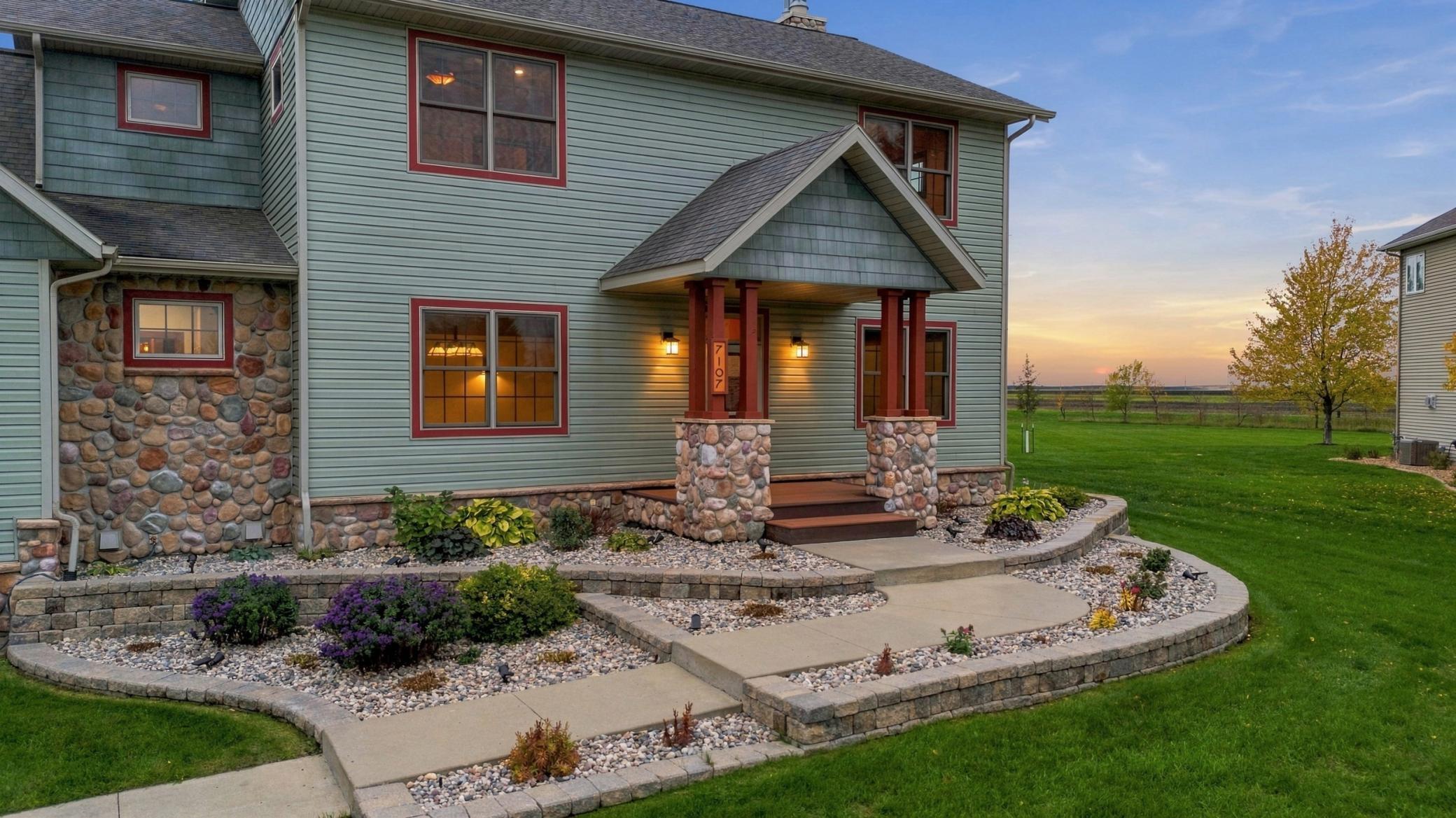2005 single family home for sale at 7107 Maple Lane in Horace, ND — 4 bed, 4 bath (photo 56 of 72)