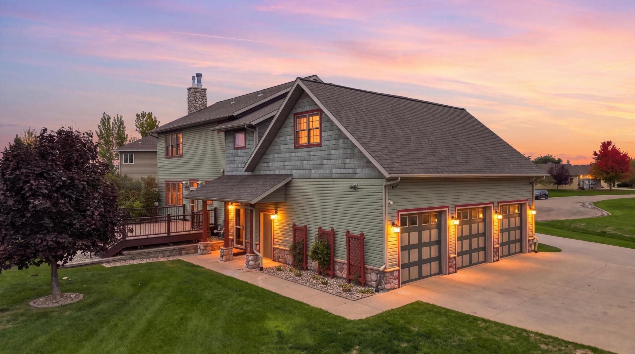 2005 single family home for sale at 7107 Maple Lane in Horace, ND — 4 bed, 4 bath (photo 68 of 72)