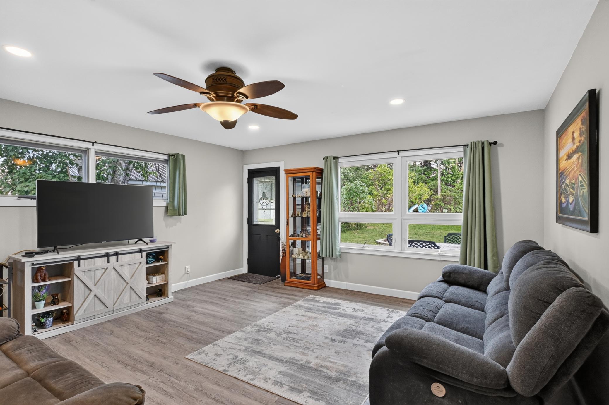 1940 single family home for sale at 219 S Dayton Avenue in Parkers Prairie, MN — 2 bed, 1 bath (photo 13 of 36)