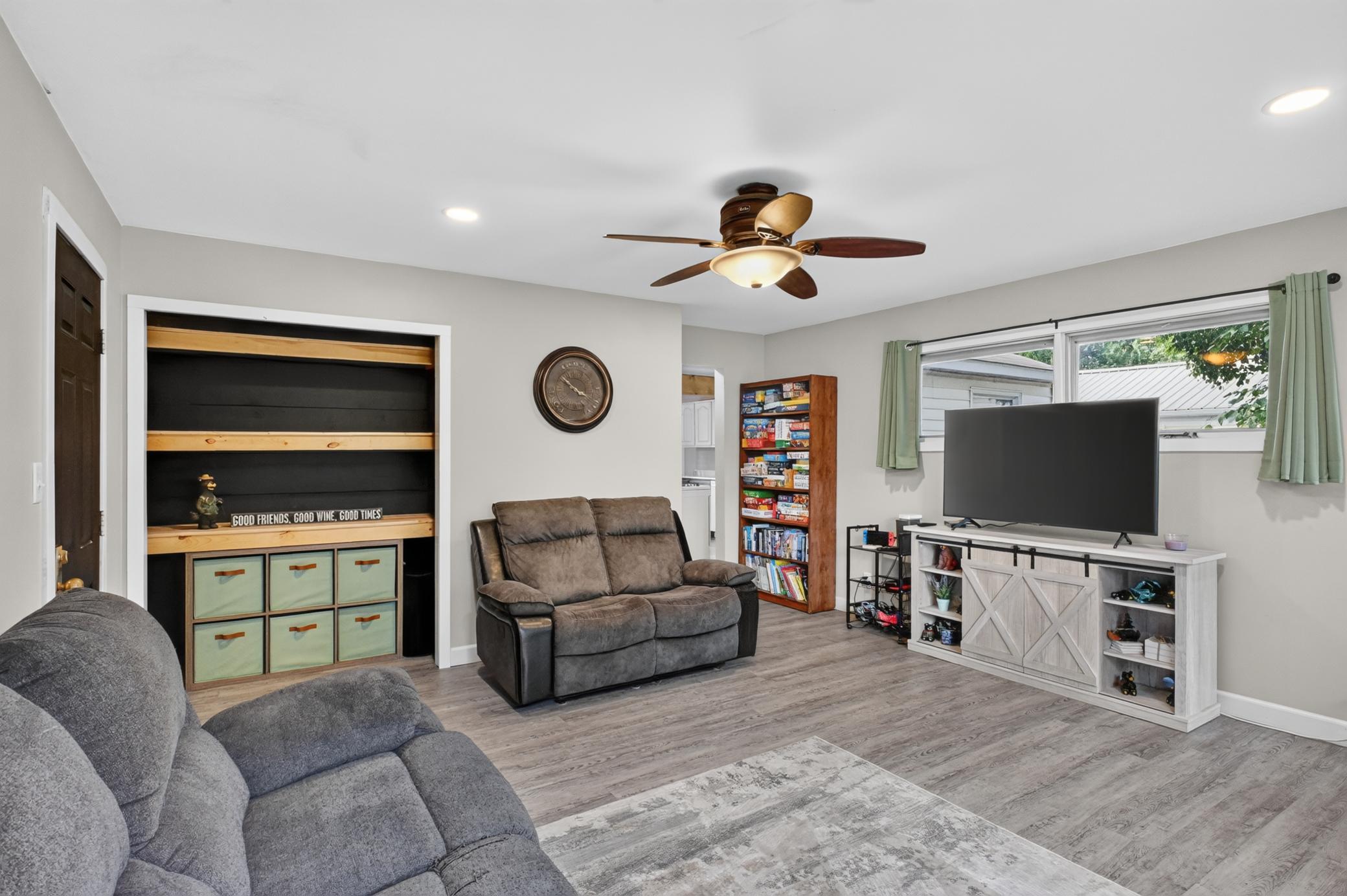 1940 single family home for sale at 219 S Dayton Avenue in Parkers Prairie, MN — 2 bed, 1 bath (photo 14 of 36)