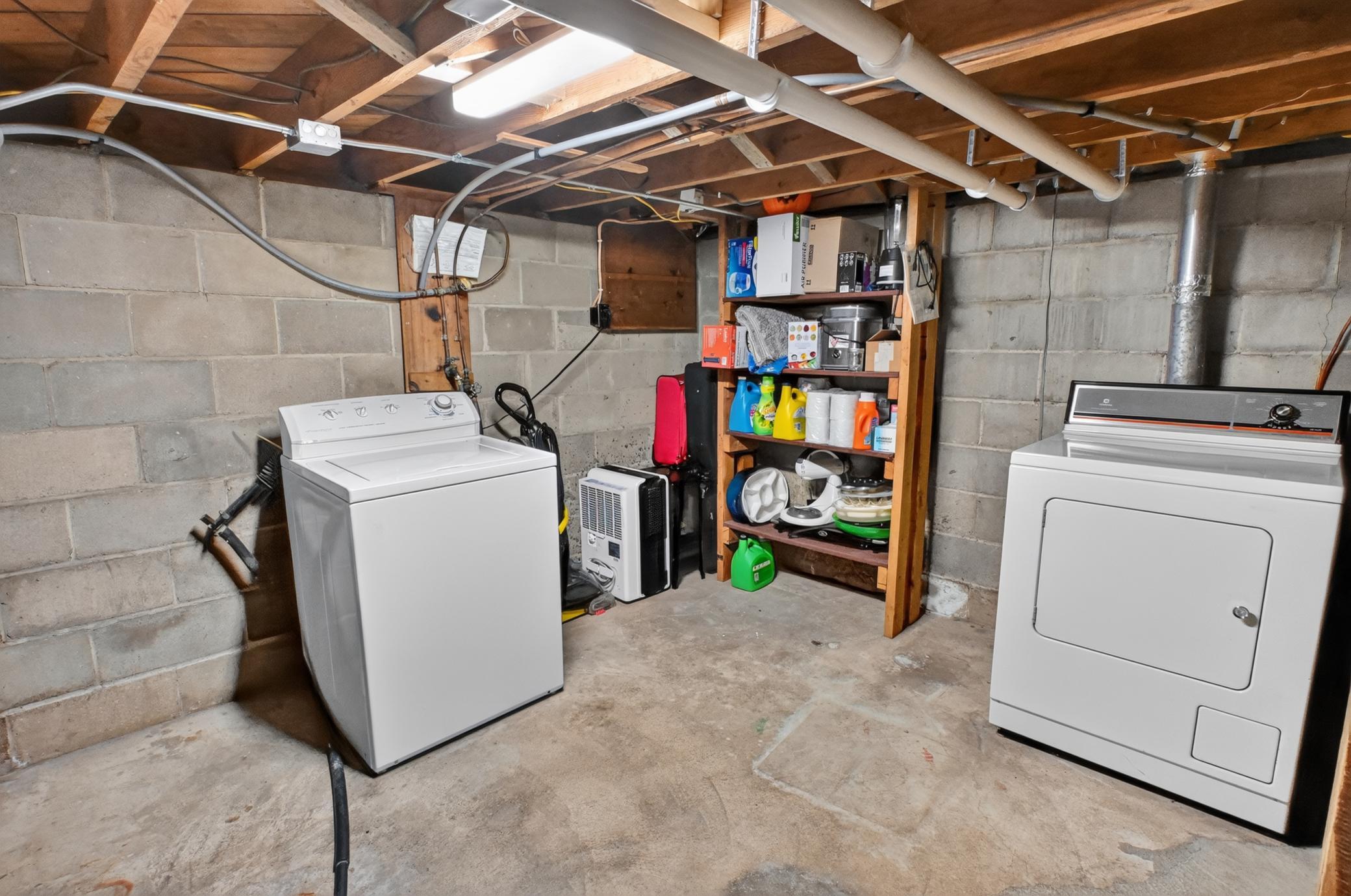 1940 single family home for sale at 219 S Dayton Avenue in Parkers Prairie, MN — 2 bed, 1 bath (photo 22 of 36)
