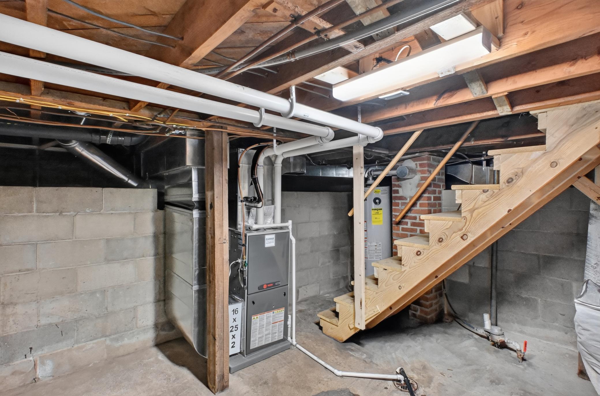 1940 single family home for sale at 219 S Dayton Avenue in Parkers Prairie, MN — 2 bed, 1 bath (photo 23 of 36)