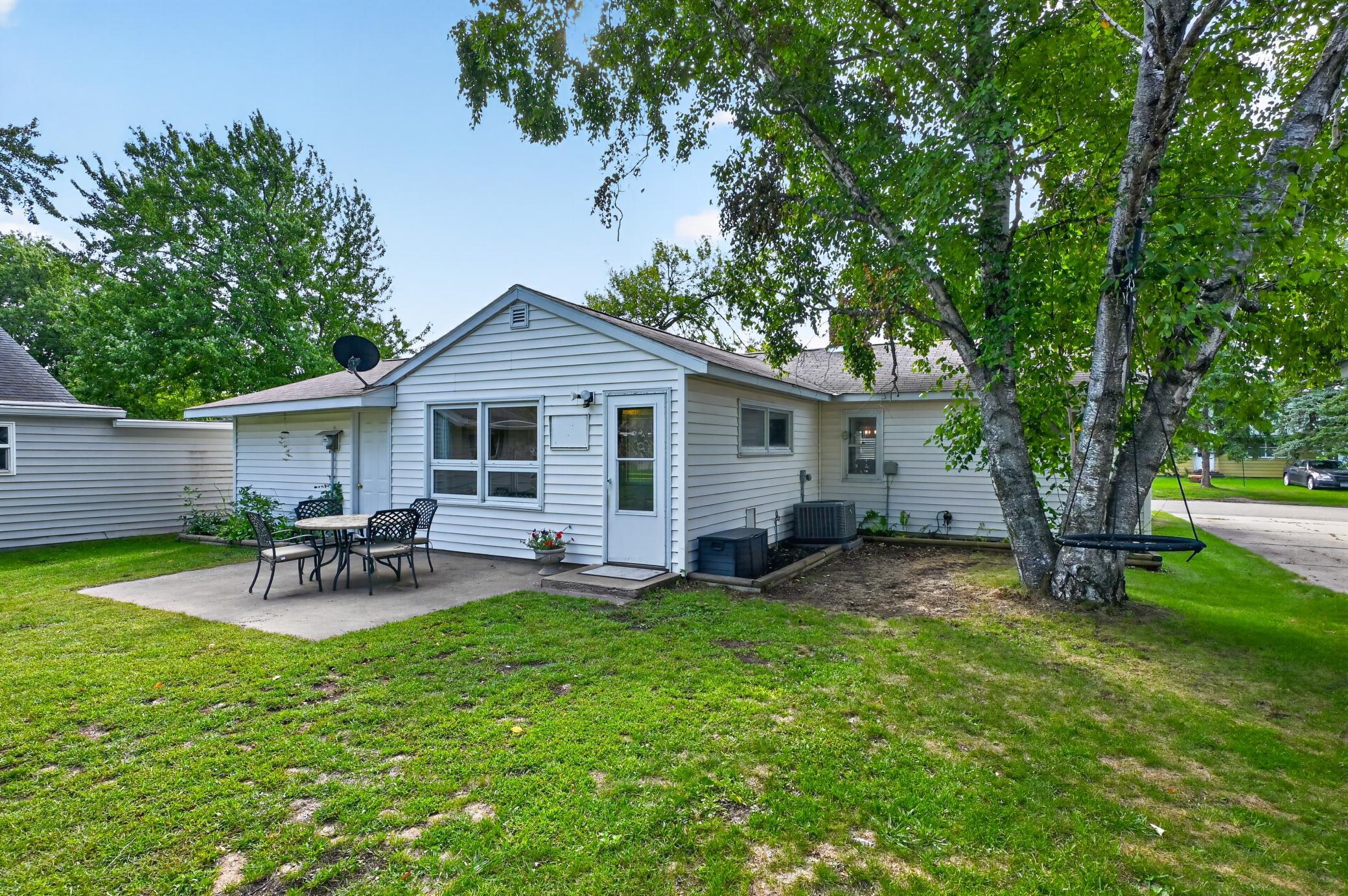 1940 single family home for sale at 219 S Dayton Avenue in Parkers Prairie, MN — 2 bed, 1 bath (photo 28 of 36)