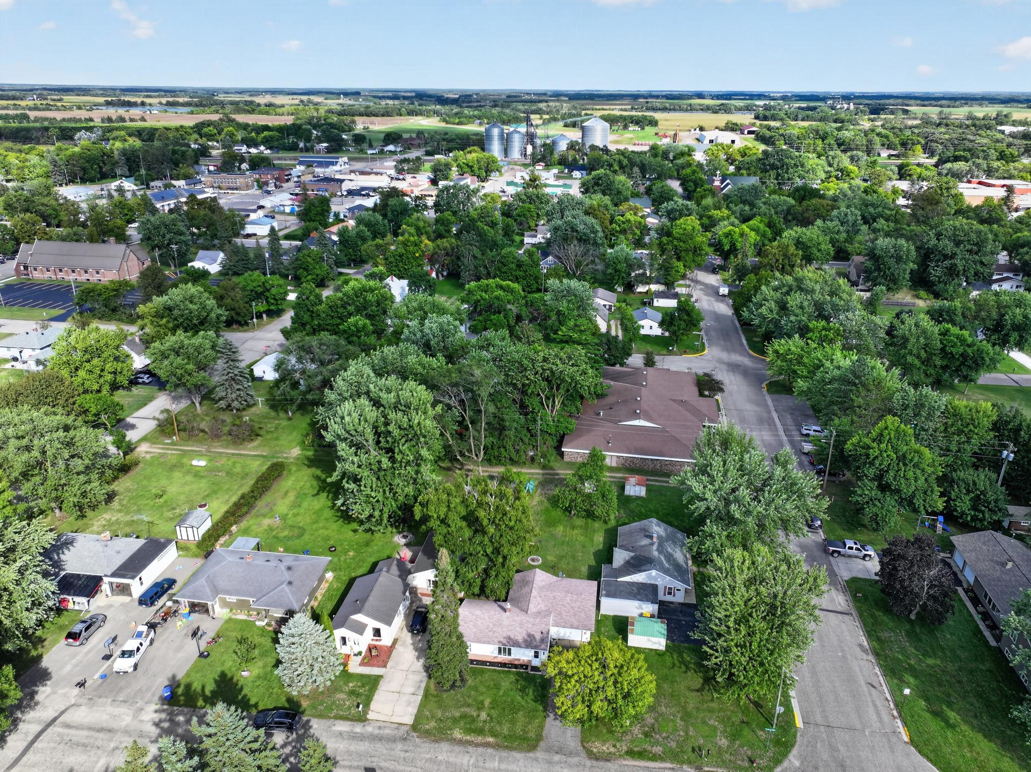 1940 single family home for sale at 219 S Dayton Avenue in Parkers Prairie, MN — 2 bed, 1 bath (photo 31 of 36)