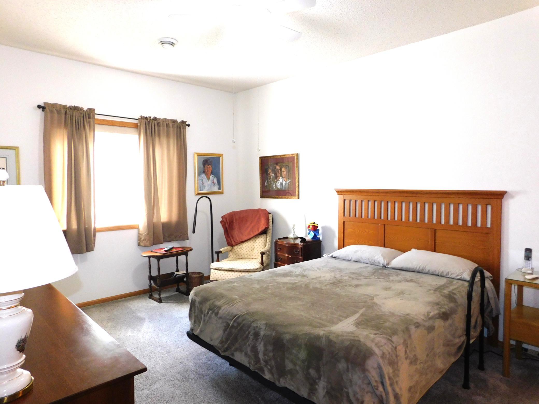 2006 townhouse for sale at 617 4th Street NW, Unit 1 in Aitkin, MN — 2 bed, 2 bath (photo 11 of 46)