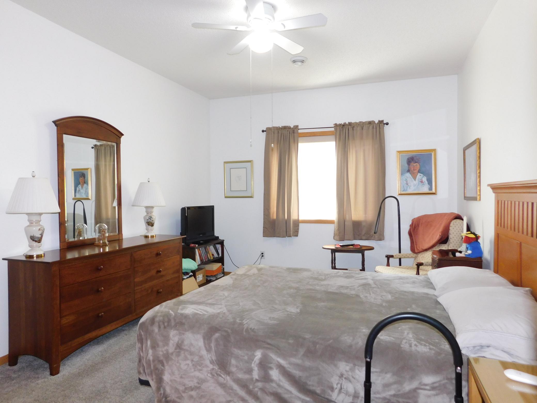 2006 townhouse for sale at 617 4th Street NW, Unit 1 in Aitkin, MN — 2 bed, 2 bath (photo 15 of 46)