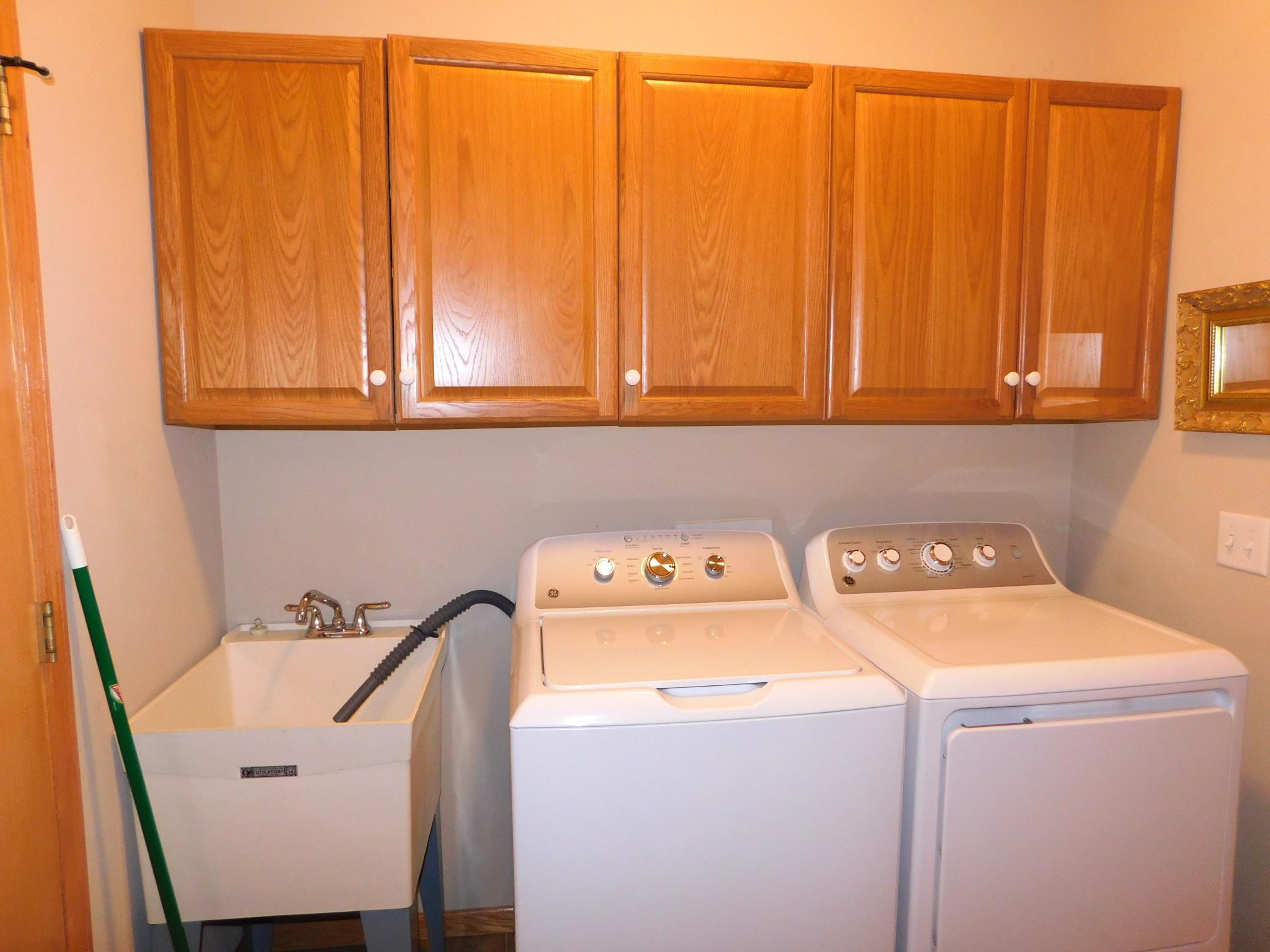 2006 townhouse for sale at 617 4th Street NW, Unit 1 in Aitkin, MN — 2 bed, 2 bath (photo 20 of 46)