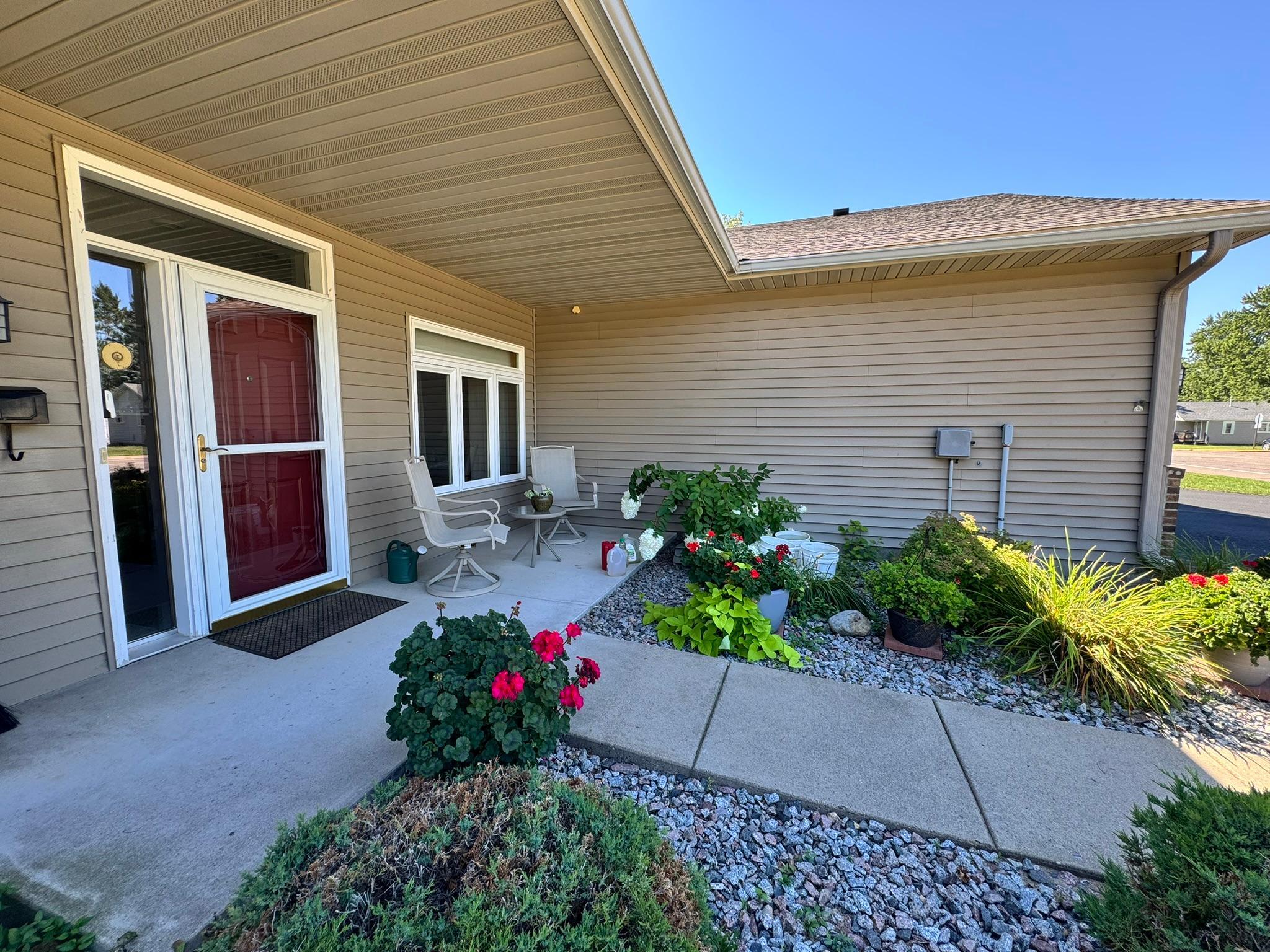 2006 townhouse for sale at 617 4th Street NW, Unit 1 in Aitkin, MN — 2 bed, 2 bath (photo 44 of 46)