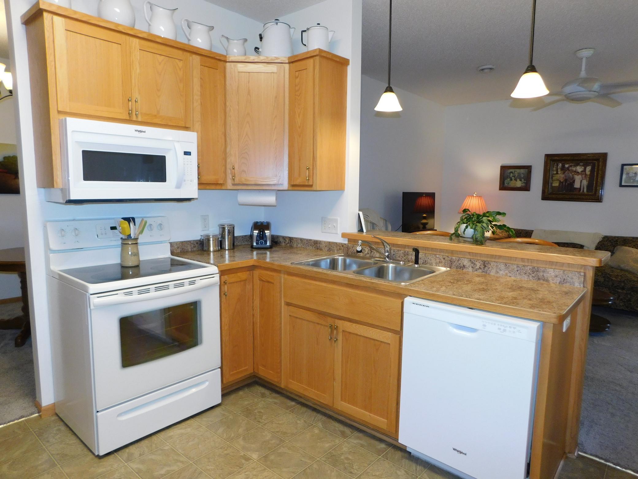 2006 townhouse for sale at 617 4th Street NW, Unit 1 in Aitkin, MN — 2 bed, 2 bath (photo 7 of 46)