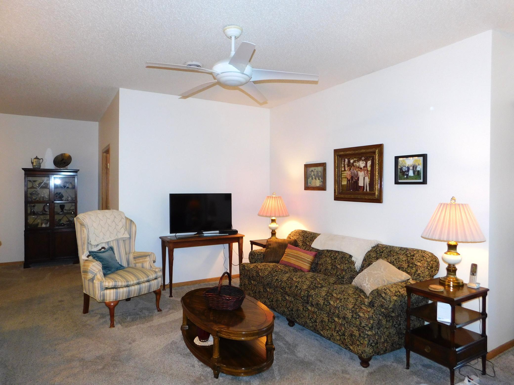 2006 townhouse for sale at 617 4th Street NW, Unit 1 in Aitkin, MN — 2 bed, 2 bath (photo 8 of 46)