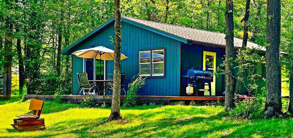 1997 single family home for sale at 49471 397th Place in Palisade, MN — 2 bed, 1 bath (photo 2 of 11)