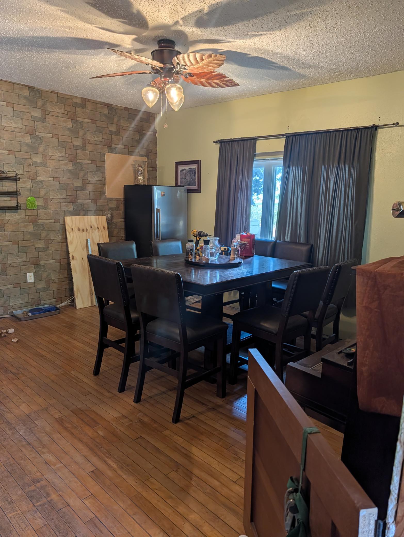 1901 single family home for sale at 780 Elm Street in Kindred, ND — 1 bed, 2 bath (photo 18 of 31)