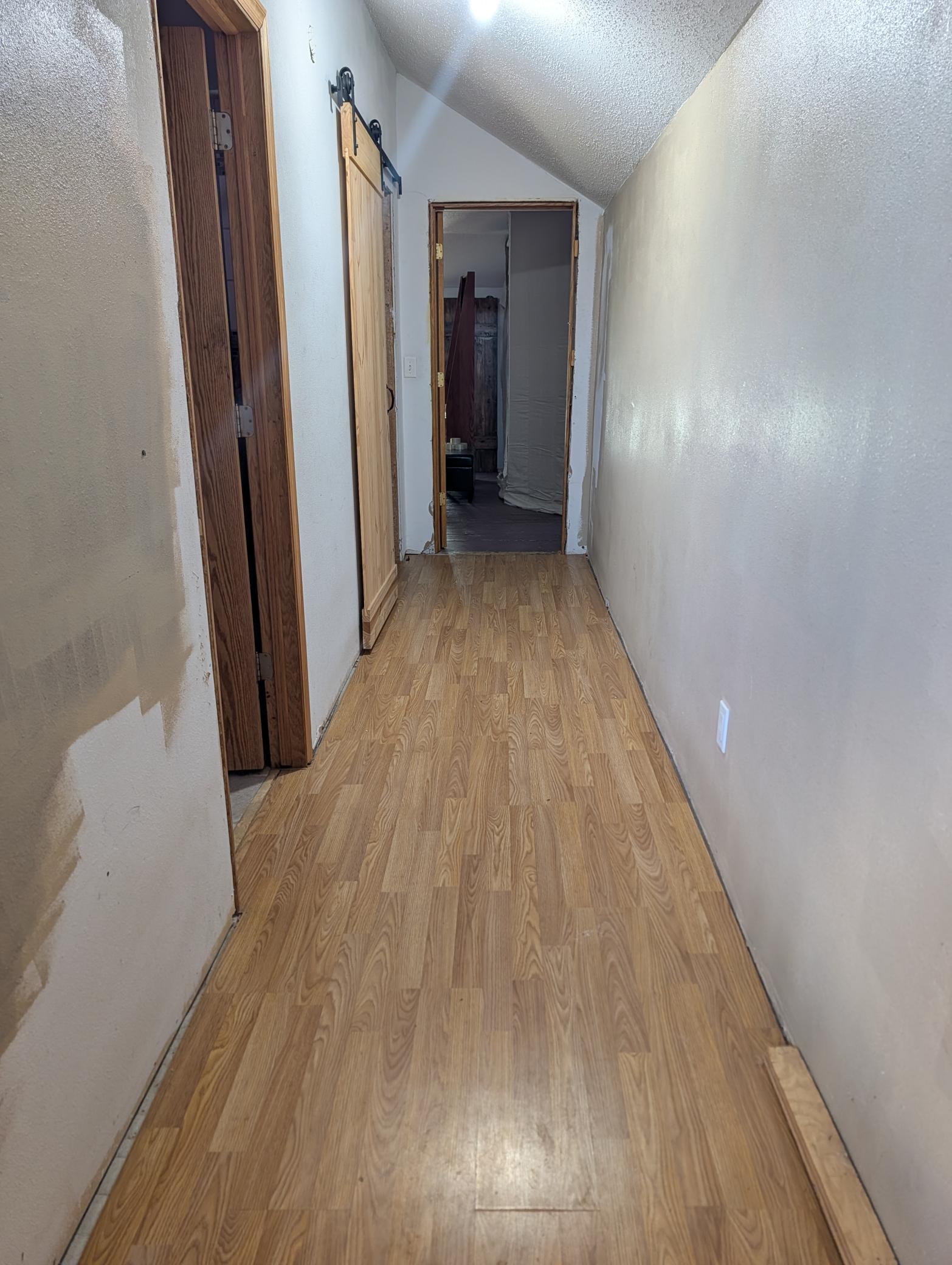 1901 single family home for sale at 780 Elm Street in Kindred, ND — 1 bed, 2 bath (photo 24 of 31)