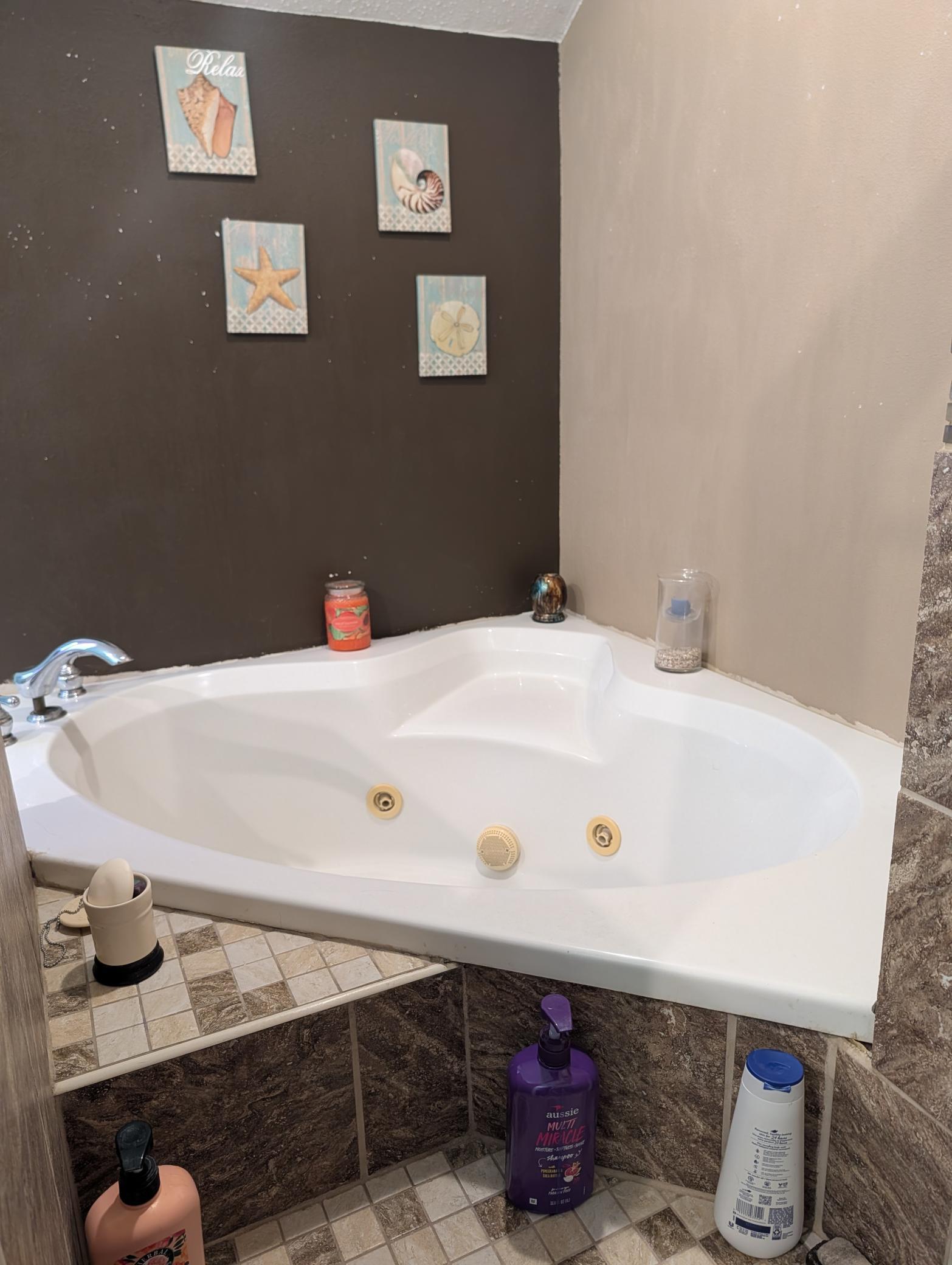 1901 single family home for sale at 780 Elm Street in Kindred, ND — 1 bed, 2 bath (photo 27 of 31)