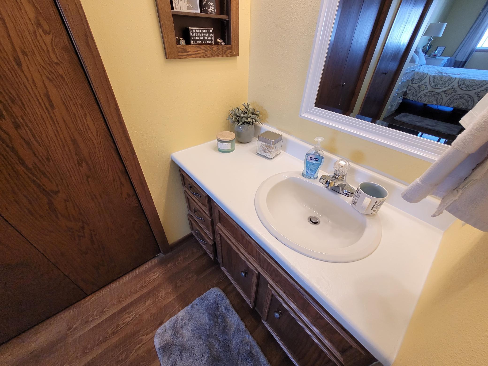 1976 condo for sale at 1439 25th Avenue S, Unit 101 in Fargo, ND — 2 bed, 2 bath (photo 6 of 14)