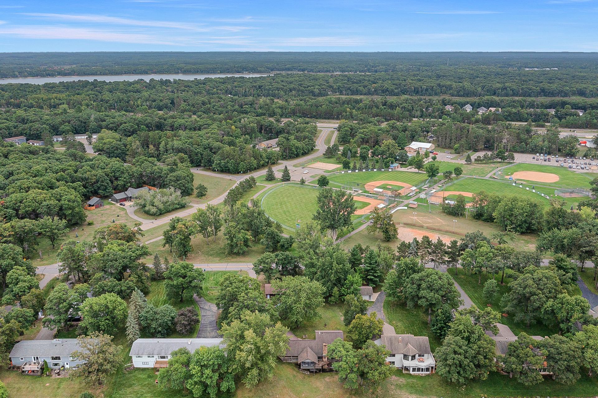 1976 single family home for sale at 13567 Maplewood Drive in Baxter, MN — 3 bed, 3 bath (photo 14 of 81)