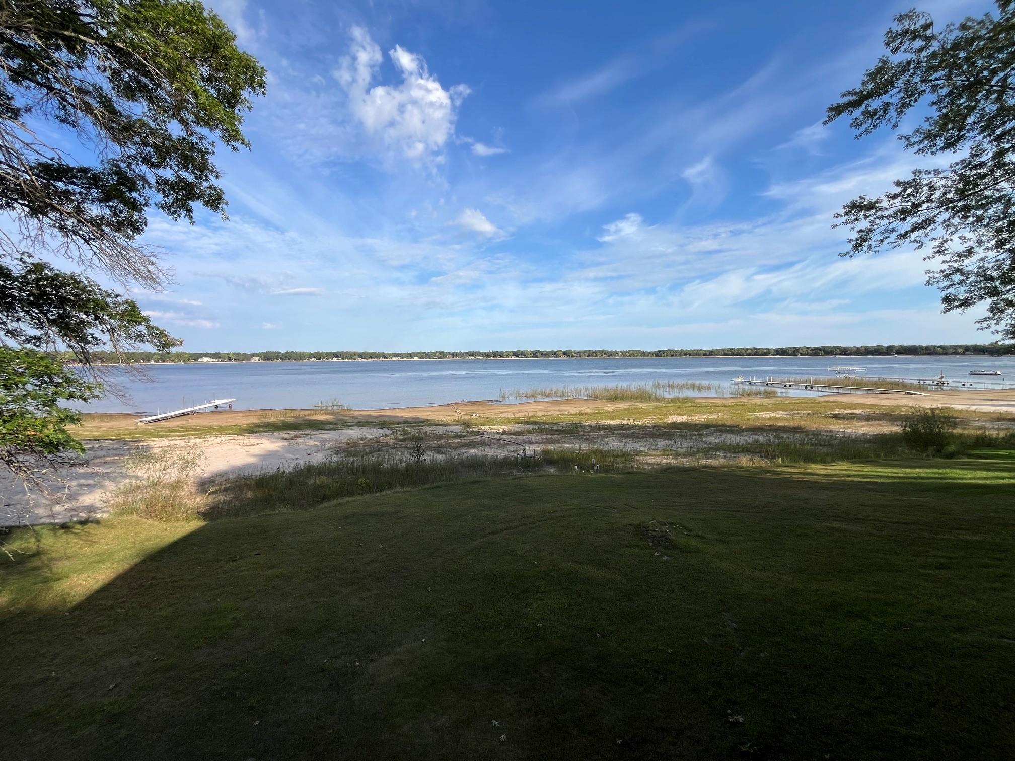 1976 single family home for sale at 13567 Maplewood Drive in Baxter, MN — 3 bed, 3 bath (photo 5 of 81)