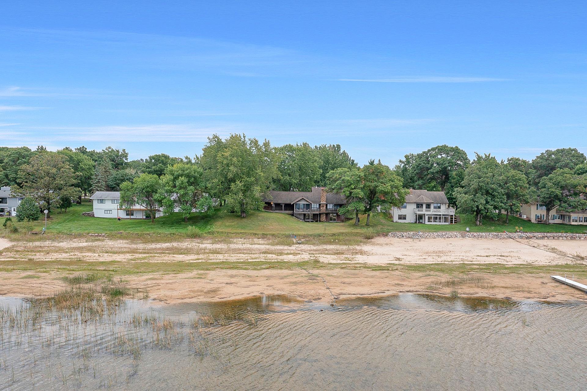 1976 single family home for sale at 13567 Maplewood Drive in Baxter, MN — 3 bed, 3 bath (photo 7 of 81)