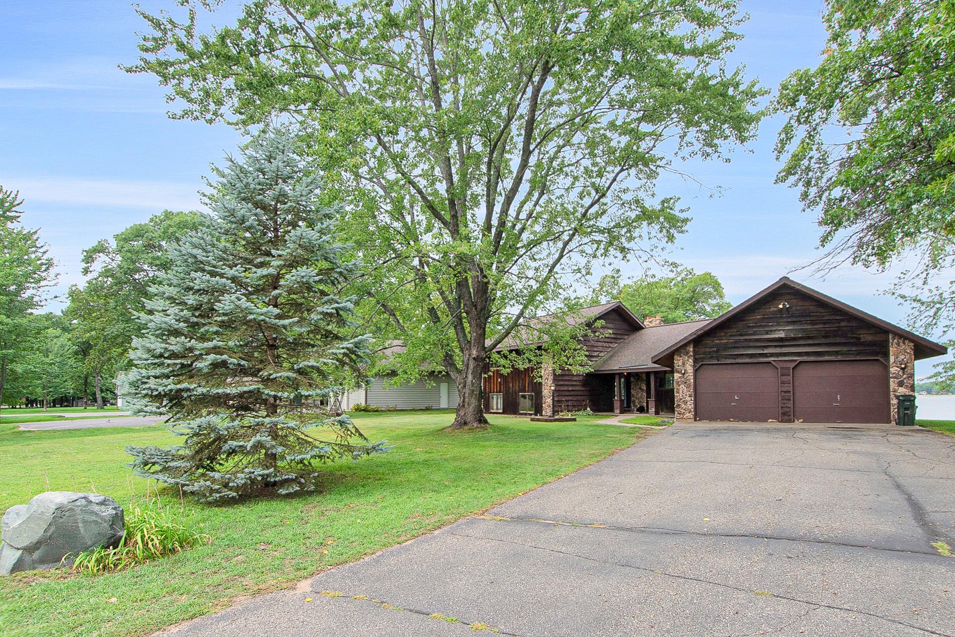 1976 single family home for sale at 13567 Maplewood Drive in Baxter, MN — 3 bed, 3 bath (photo 66 of 81)
