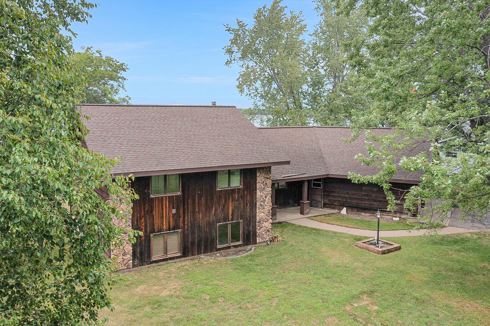 1976 single family home for sale at 13567 Maplewood Drive in Baxter, MN — 3 bed, 3 bath (photo 9 of 81)