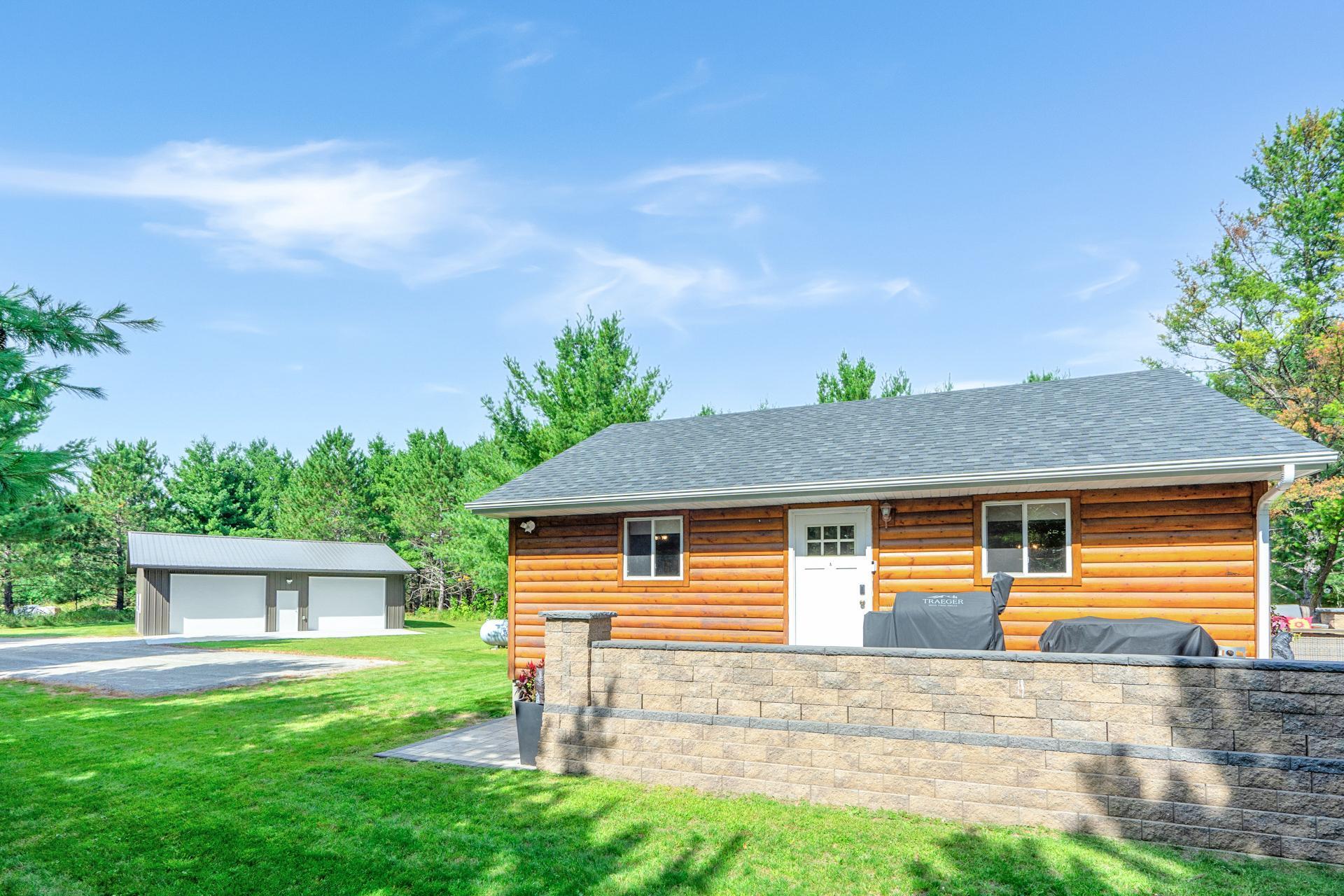 2004 single family home for sale at 1156 Stoneback Trail NW in Backus, MN — 2 bed, 2 bath (photo 13 of 55)