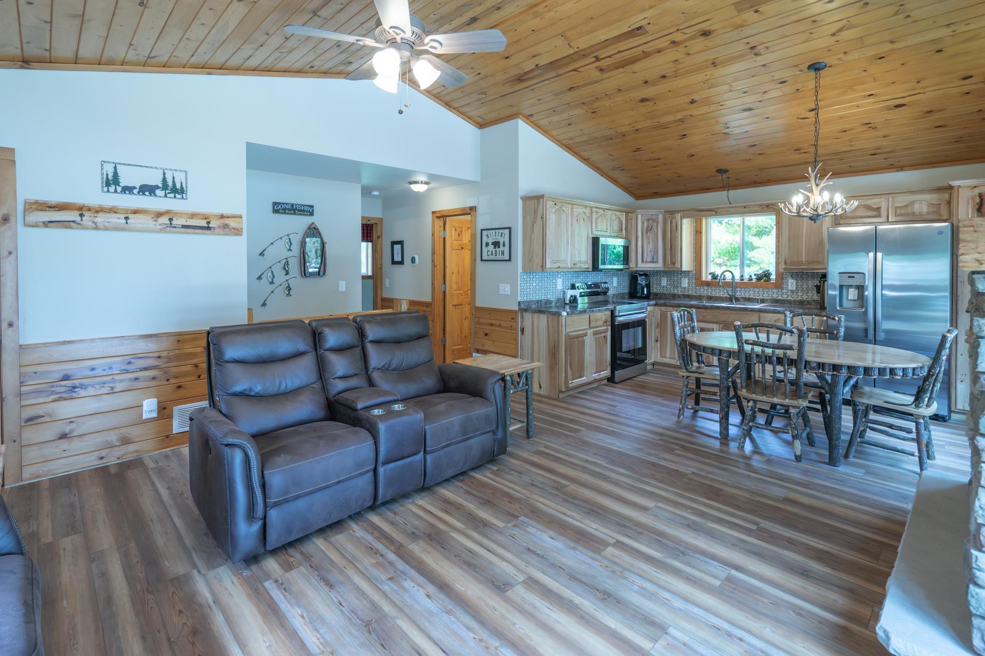 2004 single family home for sale at 1156 Stoneback Trail NW in Backus, MN — 2 bed, 2 bath (photo 22 of 55)