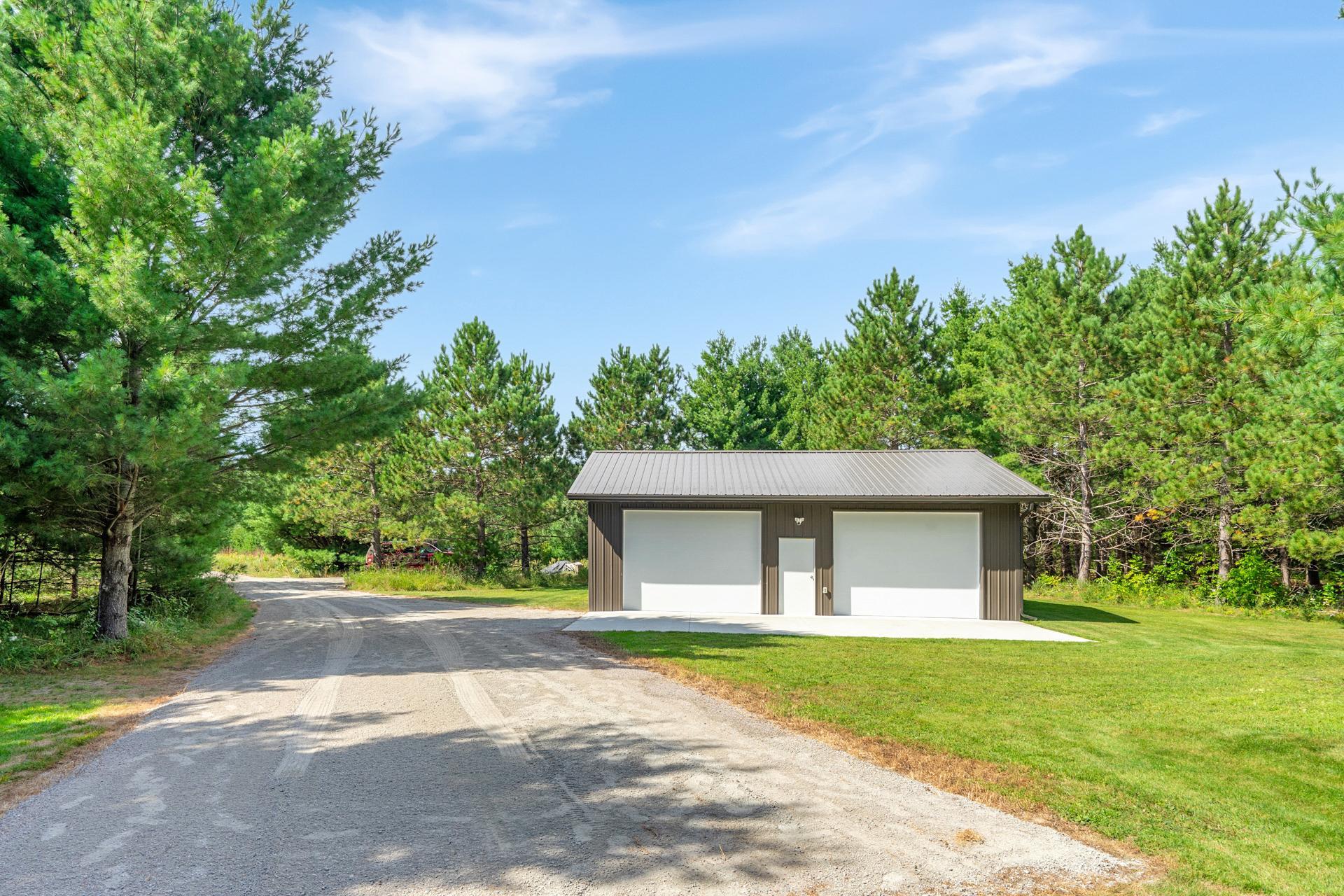 2004 single family home for sale at 1156 Stoneback Trail NW in Backus, MN — 2 bed, 2 bath (photo 36 of 55)