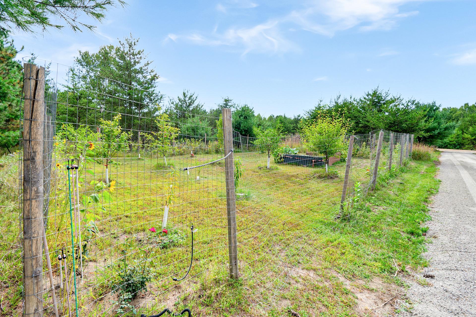 2004 single family home for sale at 1156 Stoneback Trail NW in Backus, MN — 2 bed, 2 bath (photo 53 of 55)