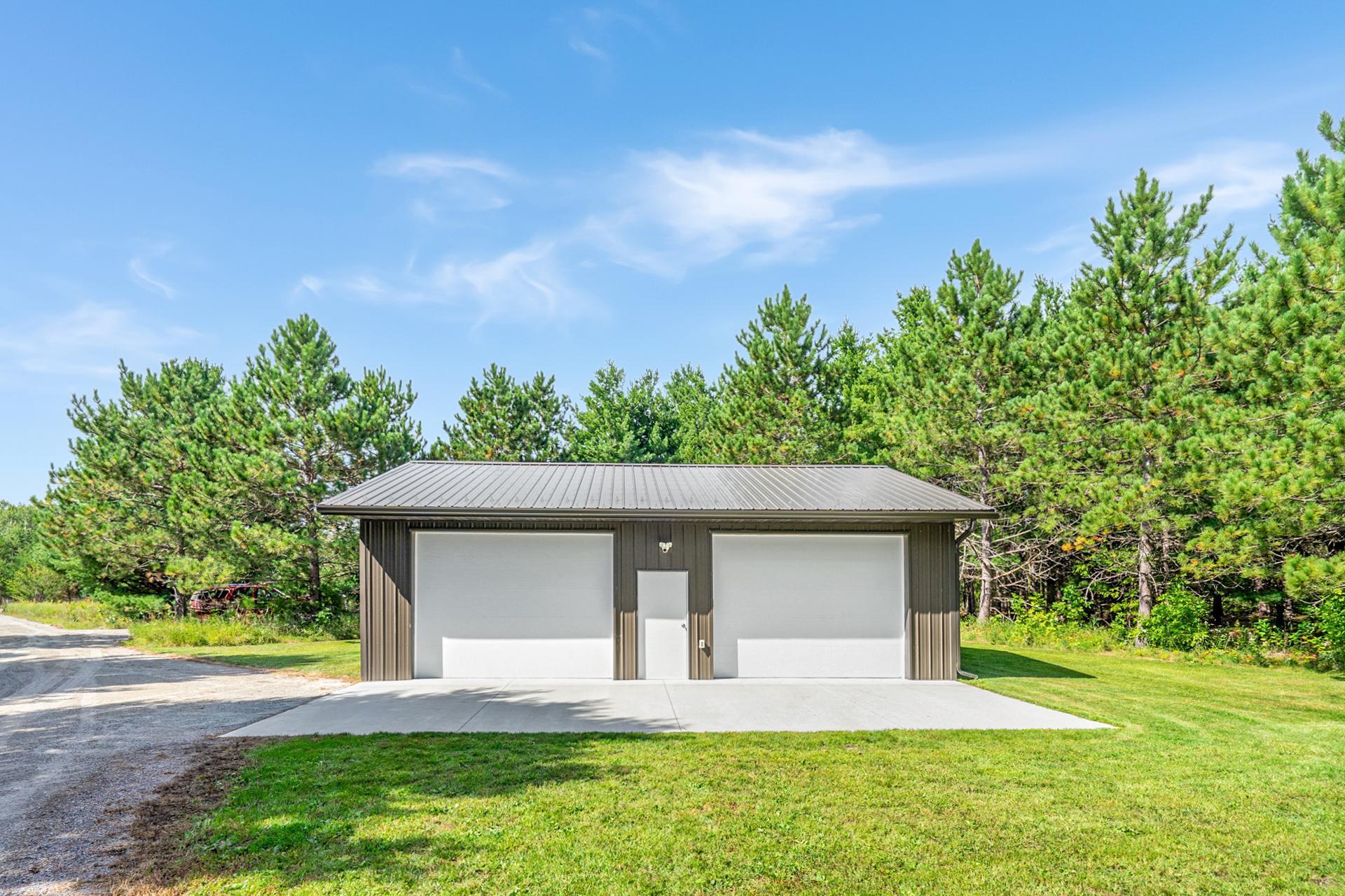 2004 single family home for sale at 1156 Stoneback Trail NW in Backus, MN — 2 bed, 2 bath (photo 7 of 55)