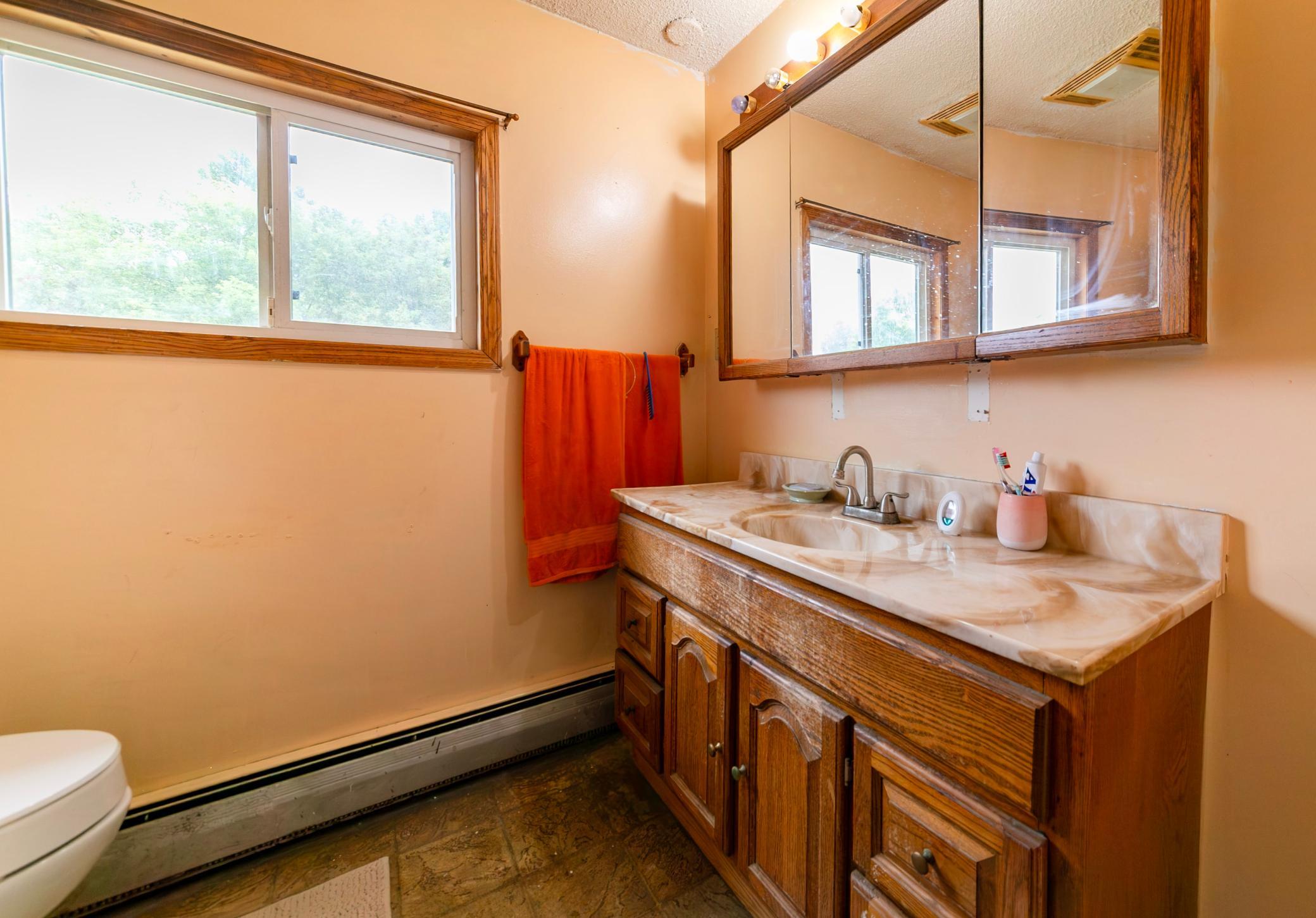 1975 single family home for sale at 5 Swen Avenue SW in Remer, MN — 3 bed, 1 bath (photo 15 of 44)