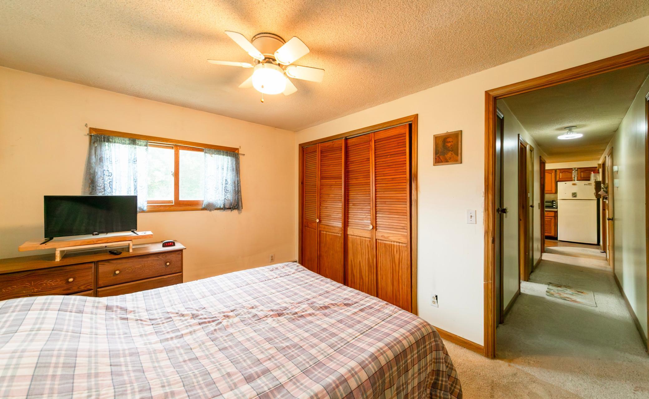 1975 single family home for sale at 5 Swen Avenue SW in Remer, MN — 3 bed, 1 bath (photo 19 of 44)
