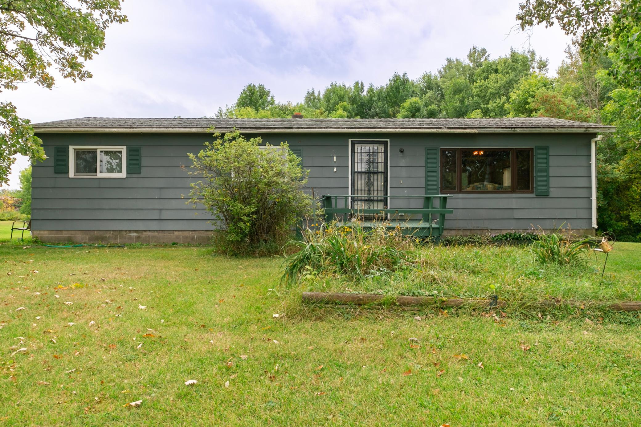 1975 single family home for sale at 5 Swen Avenue SW in Remer, MN — 3 bed, 1 bath (photo 3 of 44)
