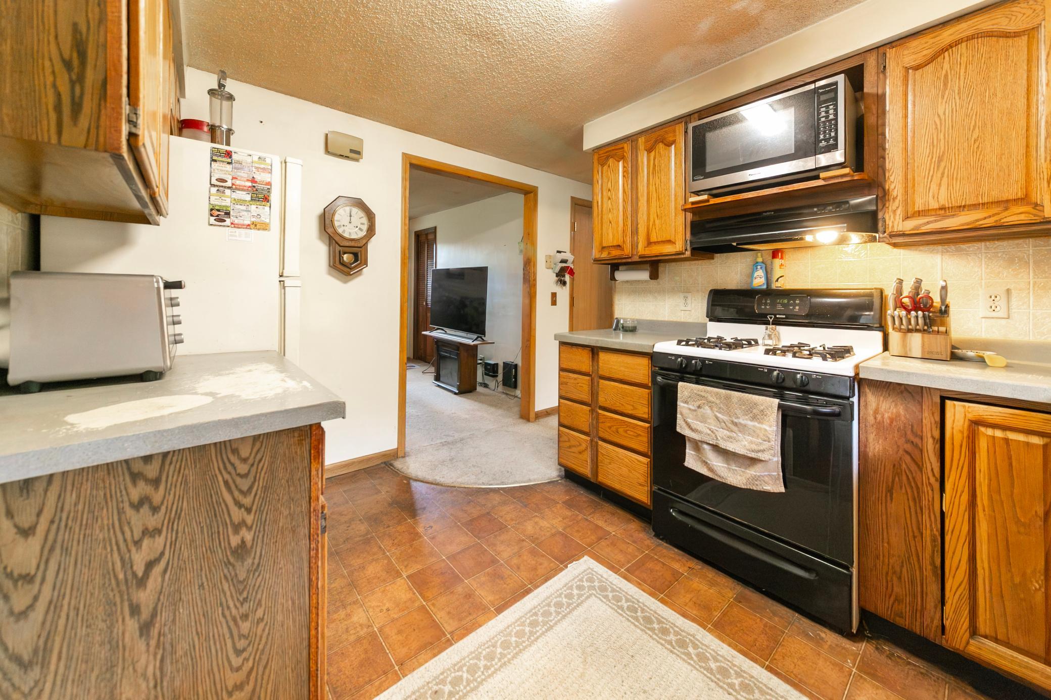 1975 single family home for sale at 5 Swen Avenue SW in Remer, MN — 3 bed, 1 bath (photo 10 of 44)