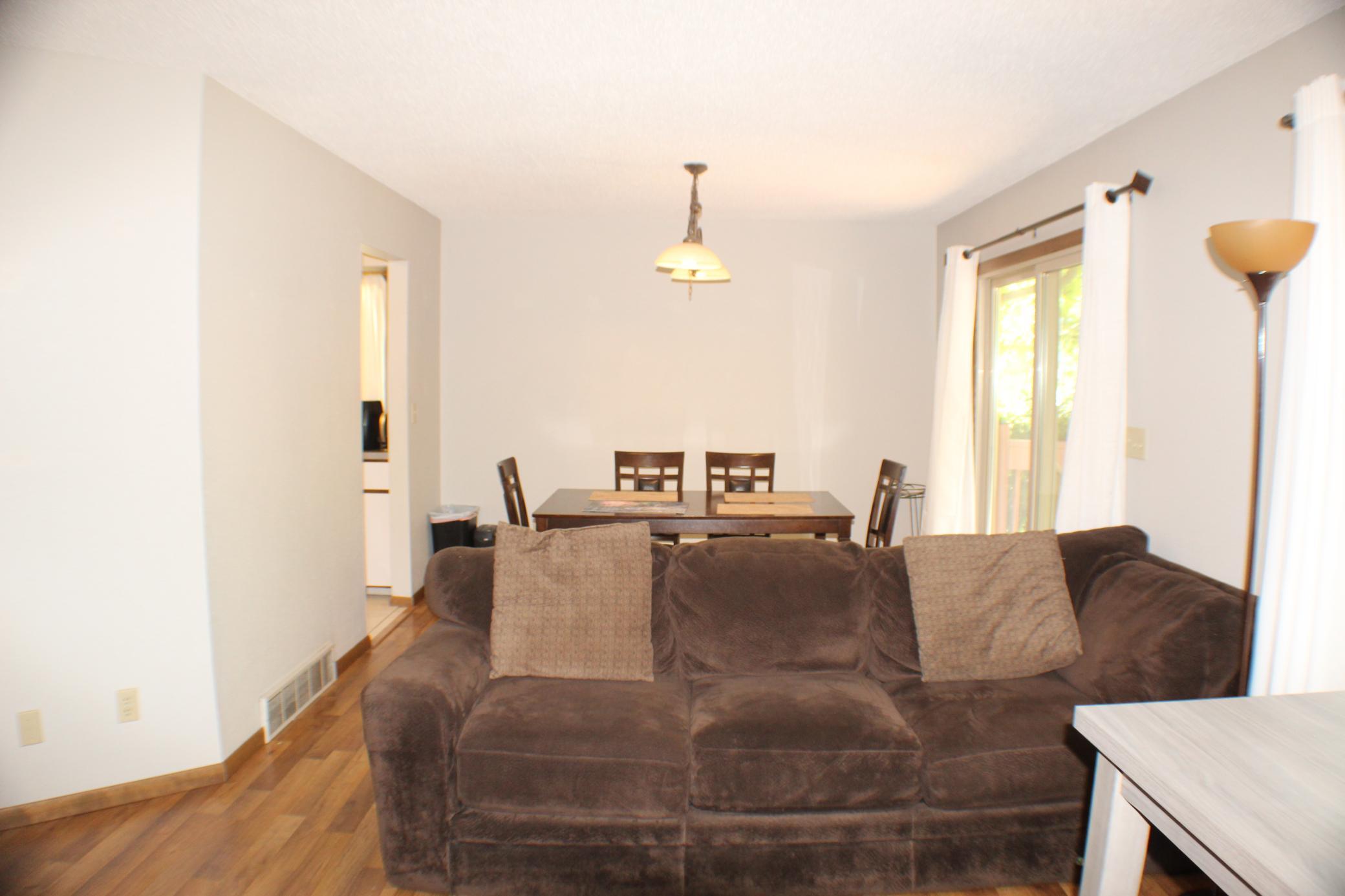 1971 single family home for sale at 421 Dale Avenue in Moorhead, MN — 5 bed, 3 bath (photo 13 of 53)