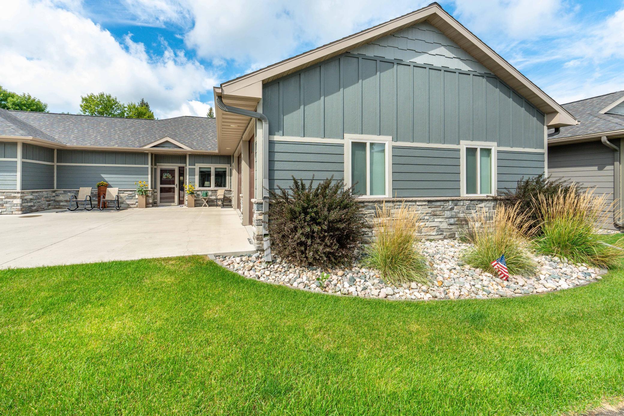 2021 townhouse for sale at 740 Oak Trail in Fergus Falls, MN — 2 bed, 2 bath (photo 2 of 55)