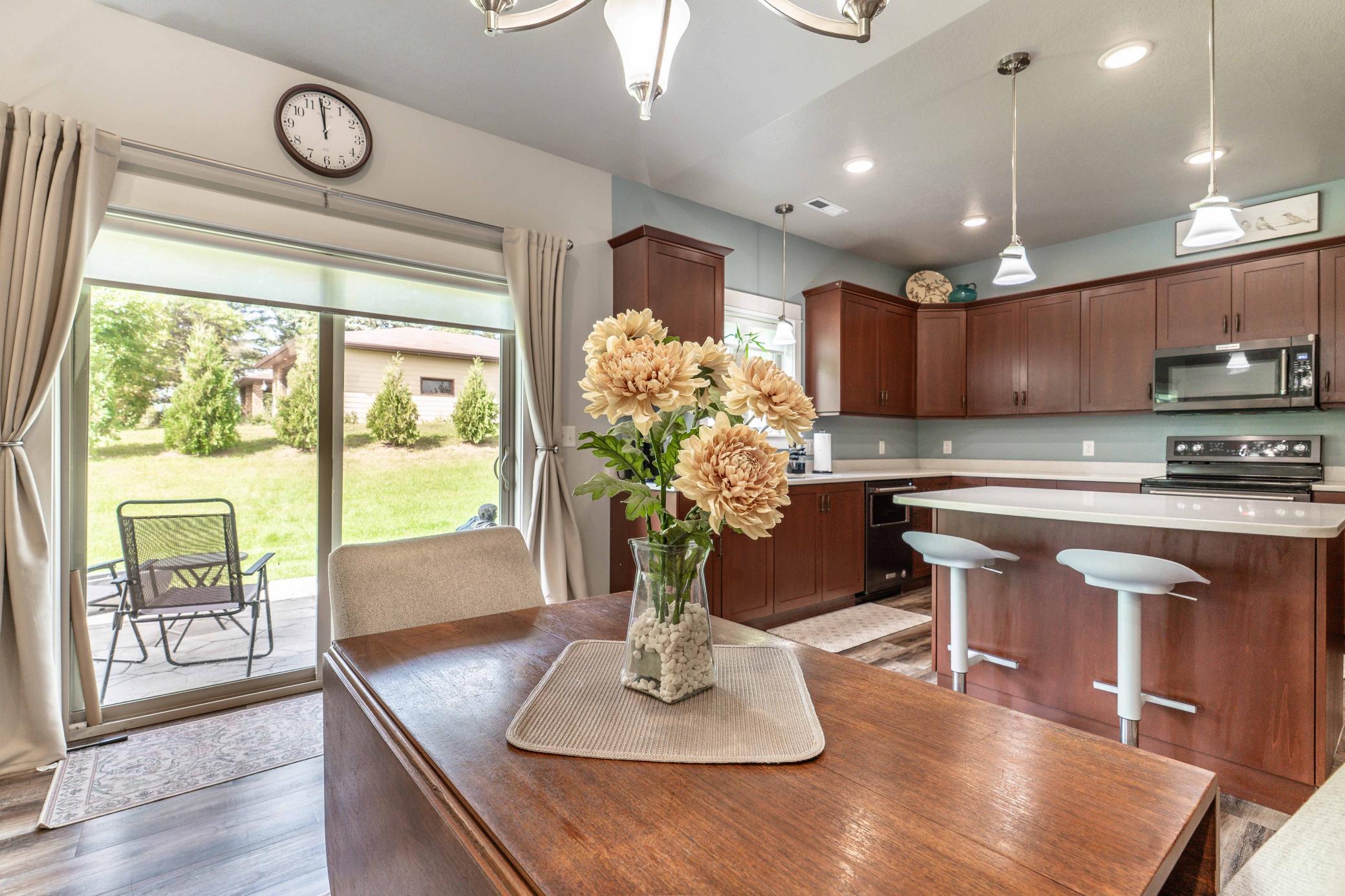 2021 townhouse for sale at 740 Oak Trail in Fergus Falls, MN — 2 bed, 2 bath (photo 13 of 55)