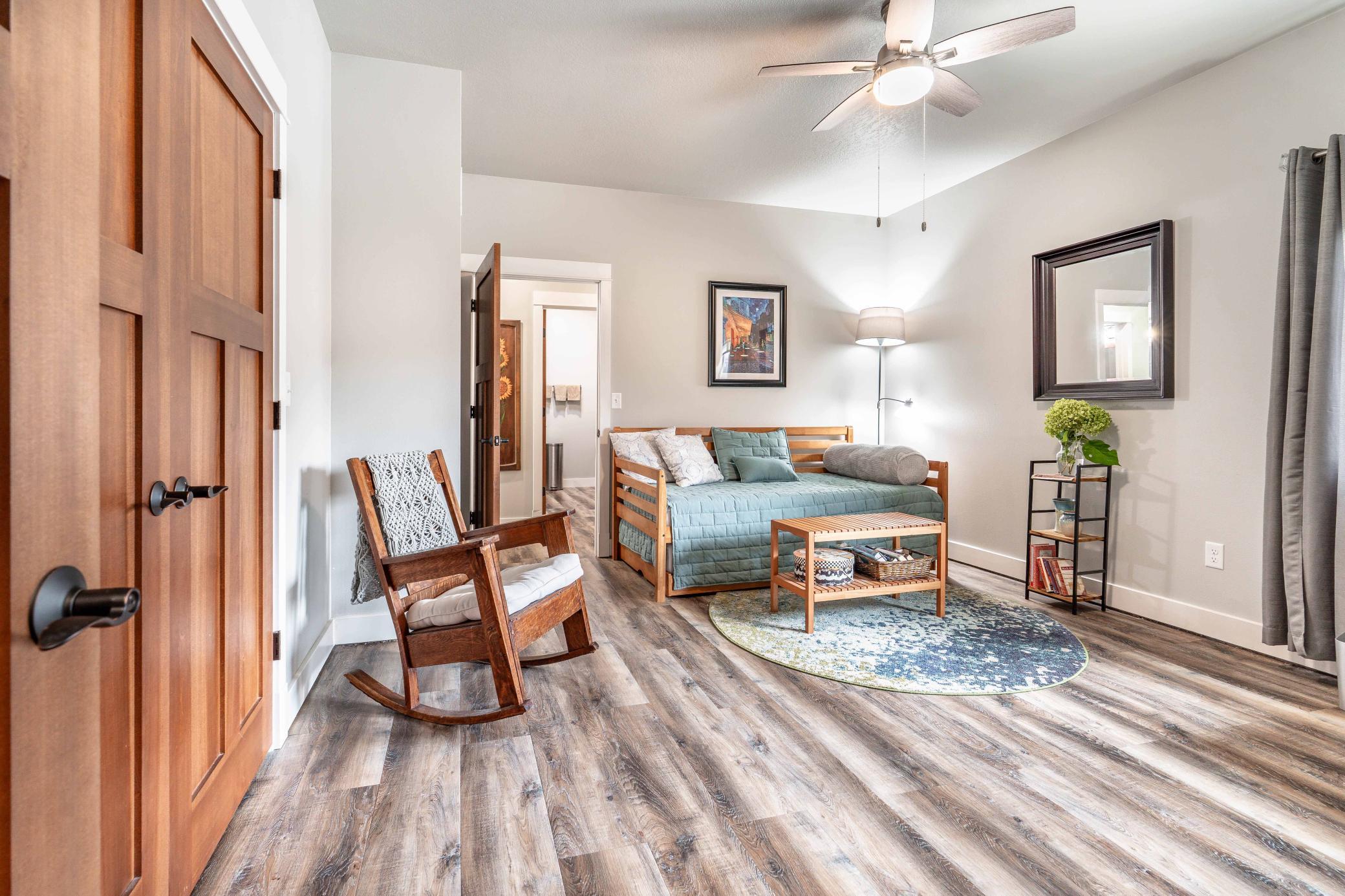 2021 townhouse for sale at 740 Oak Trail in Fergus Falls, MN — 2 bed, 2 bath (photo 28 of 55)