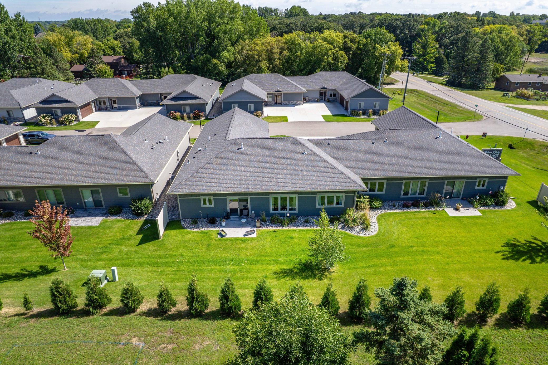2021 townhouse for sale at 740 Oak Trail in Fergus Falls, MN — 2 bed, 2 bath (photo 52 of 55)