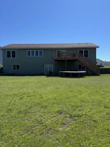 2015 single family home for sale at 565 Pelican River Road in Detroit Lakes, MN — 5 bed, 2 bath (photo 2 of 15)