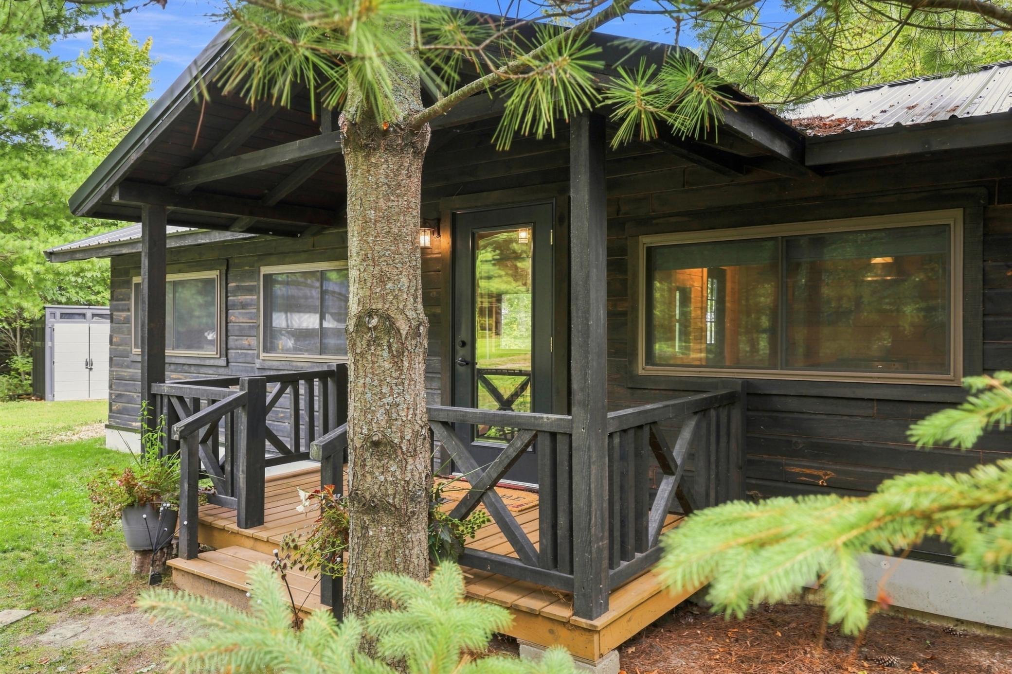 2021 single family home for sale at 39441 Ironwood Trail in Frazee, MN — 1 bed, 1 bath (photo 11 of 65)